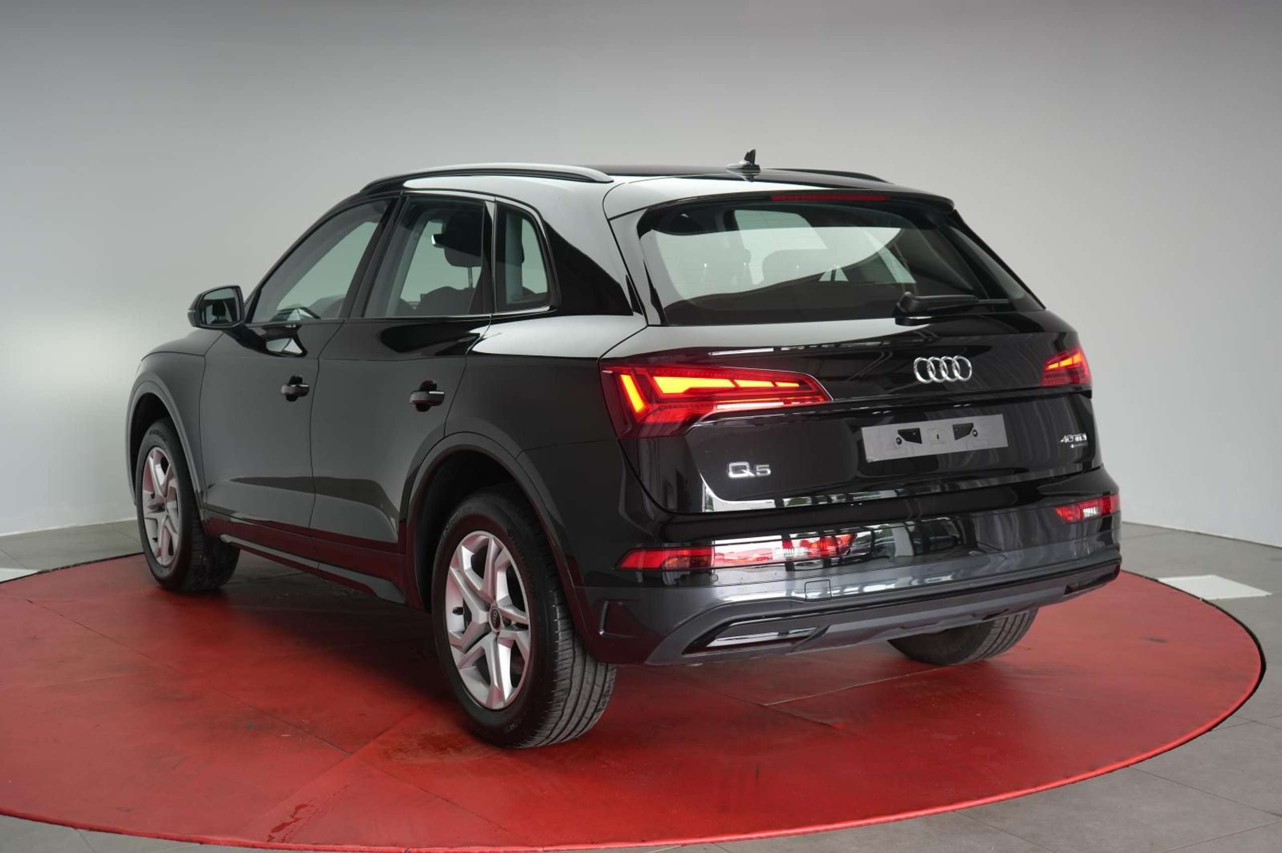 Audi - Q5