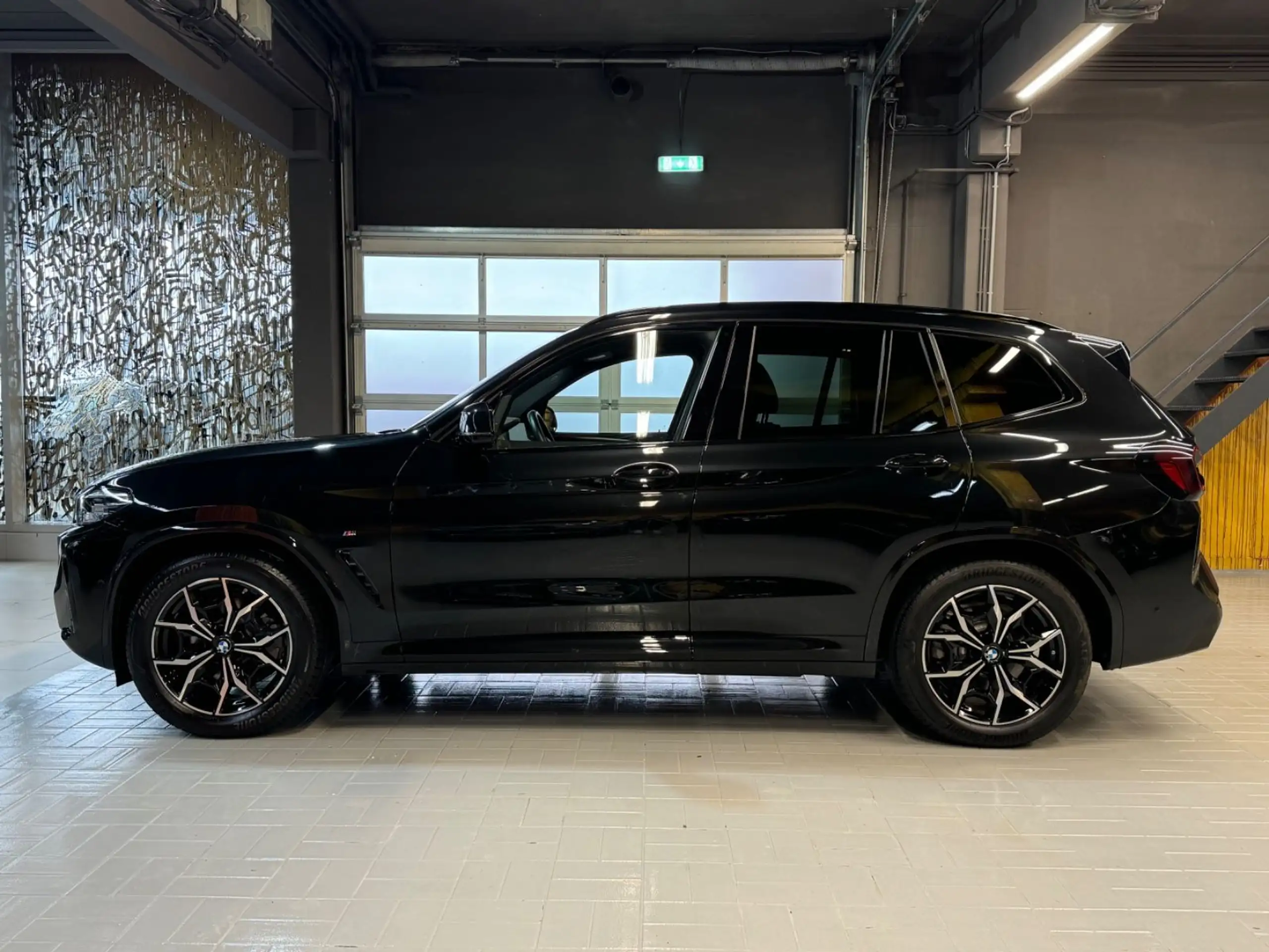 BMW - X3