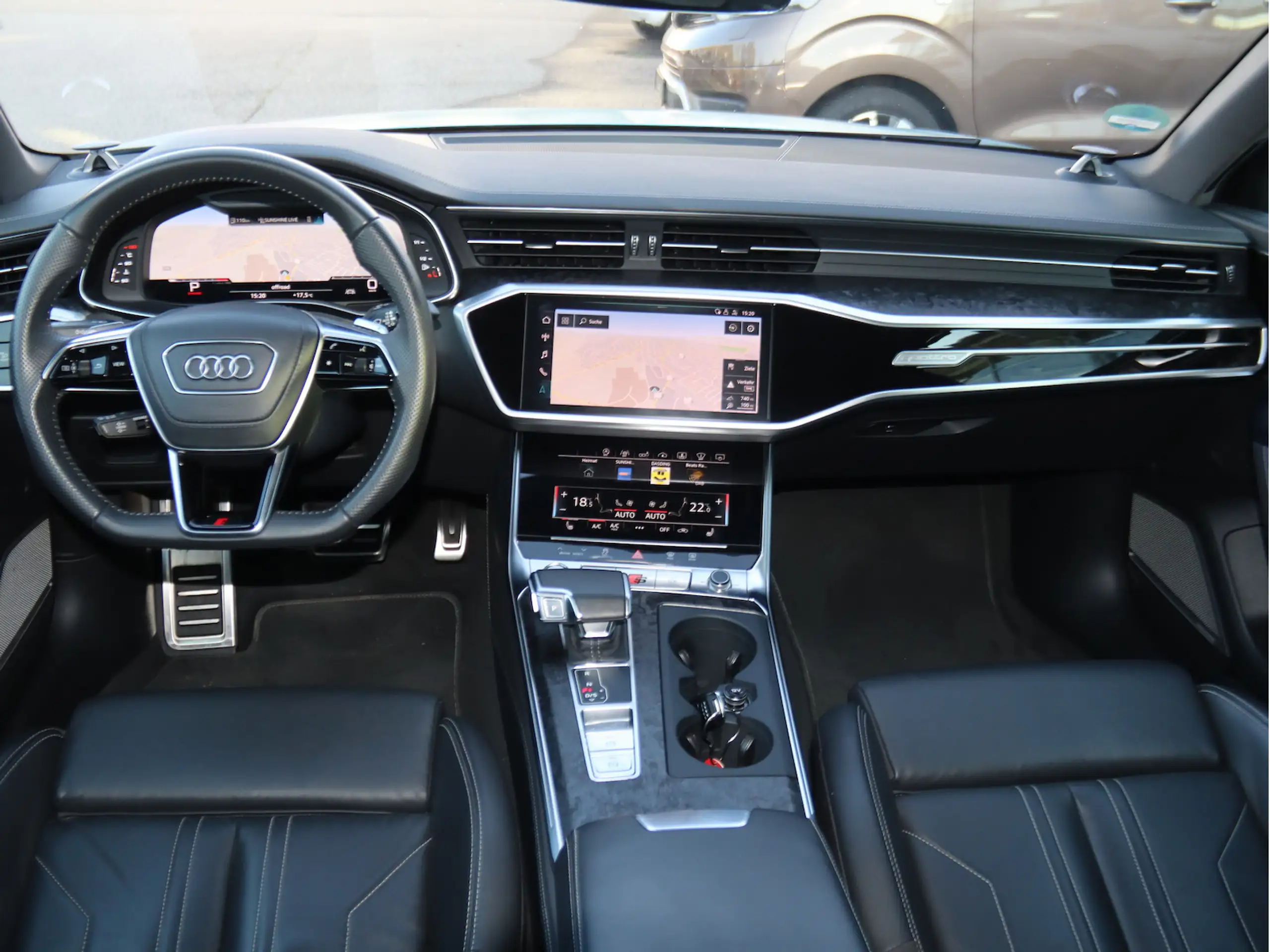 Audi - A6