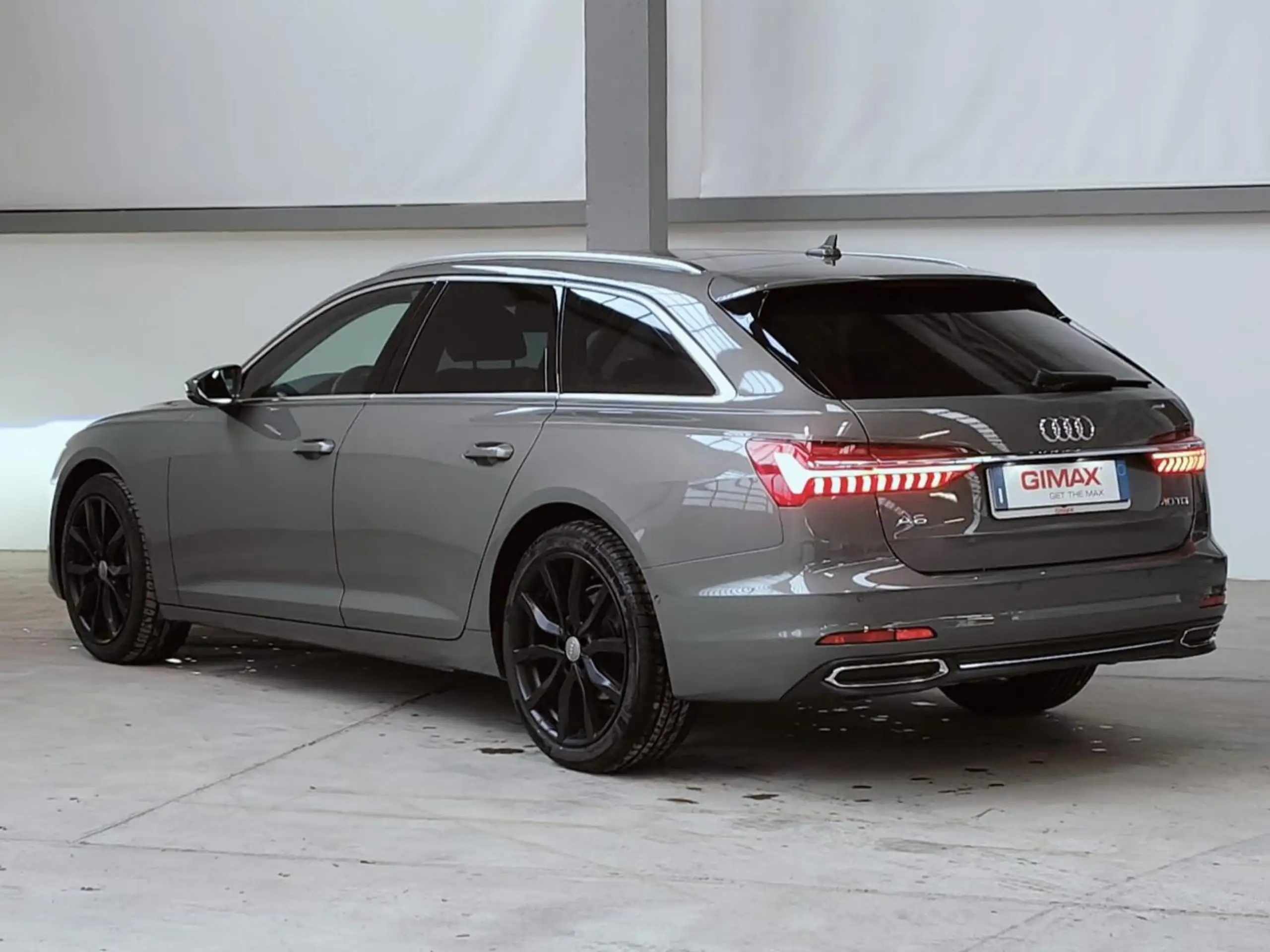 Audi - A6