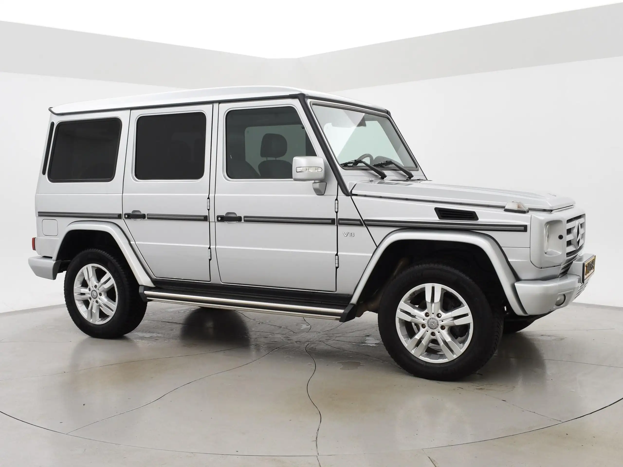 Mercedes-Benz - G 500