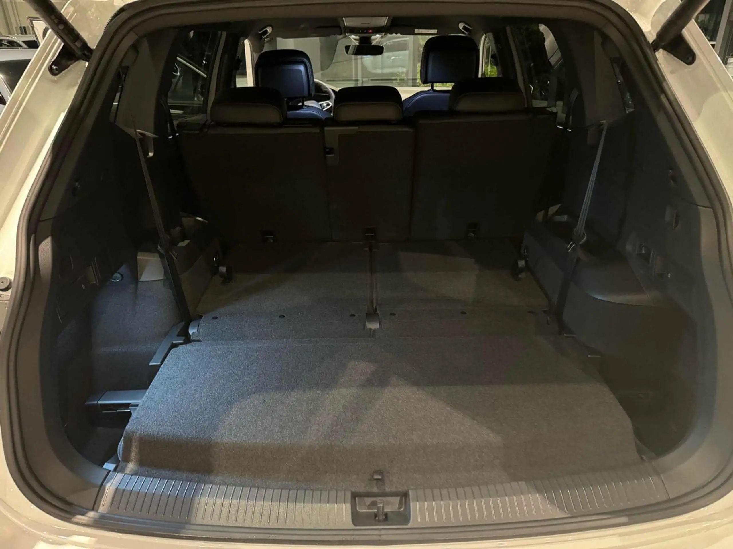 Volkswagen - Tiguan Allspace