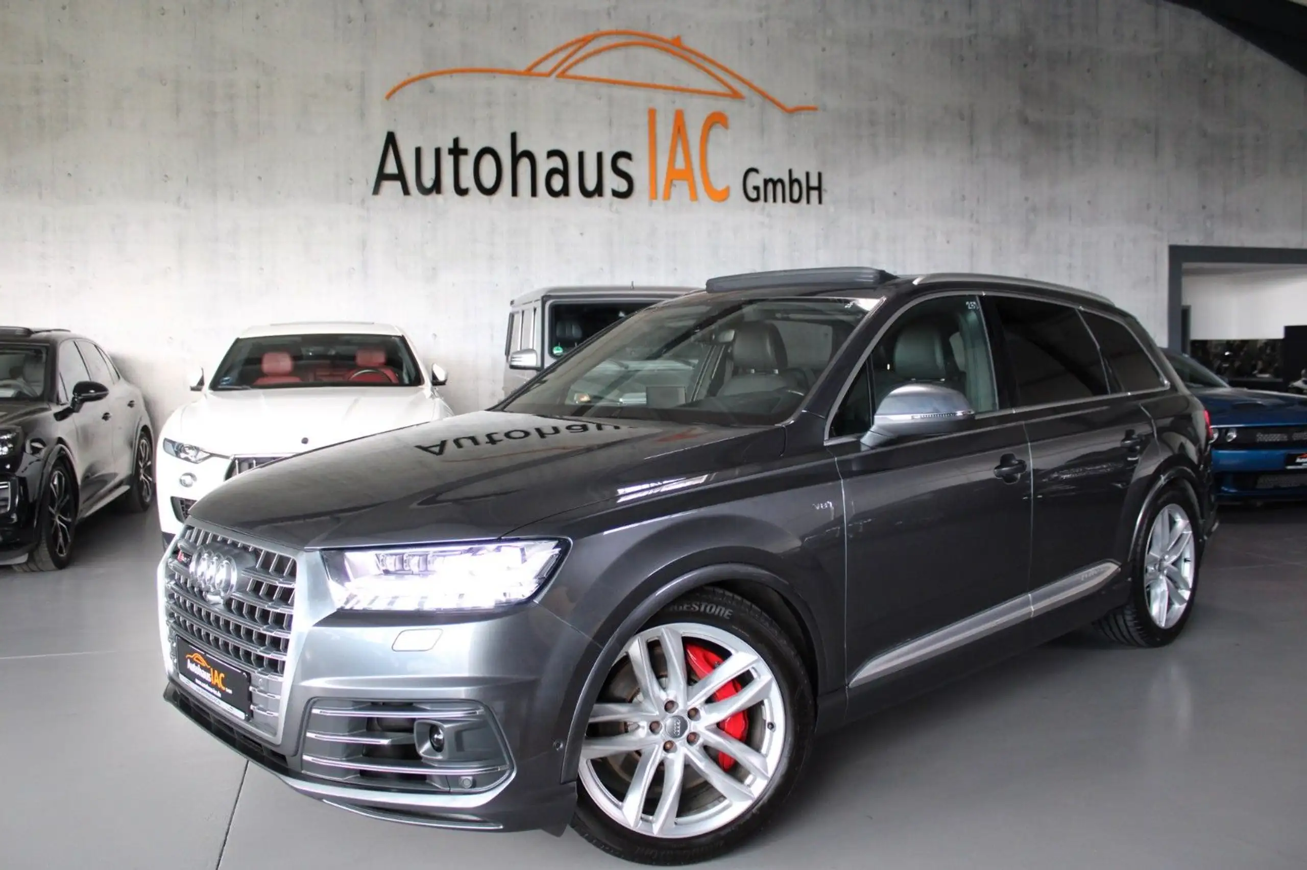 Audi - SQ7