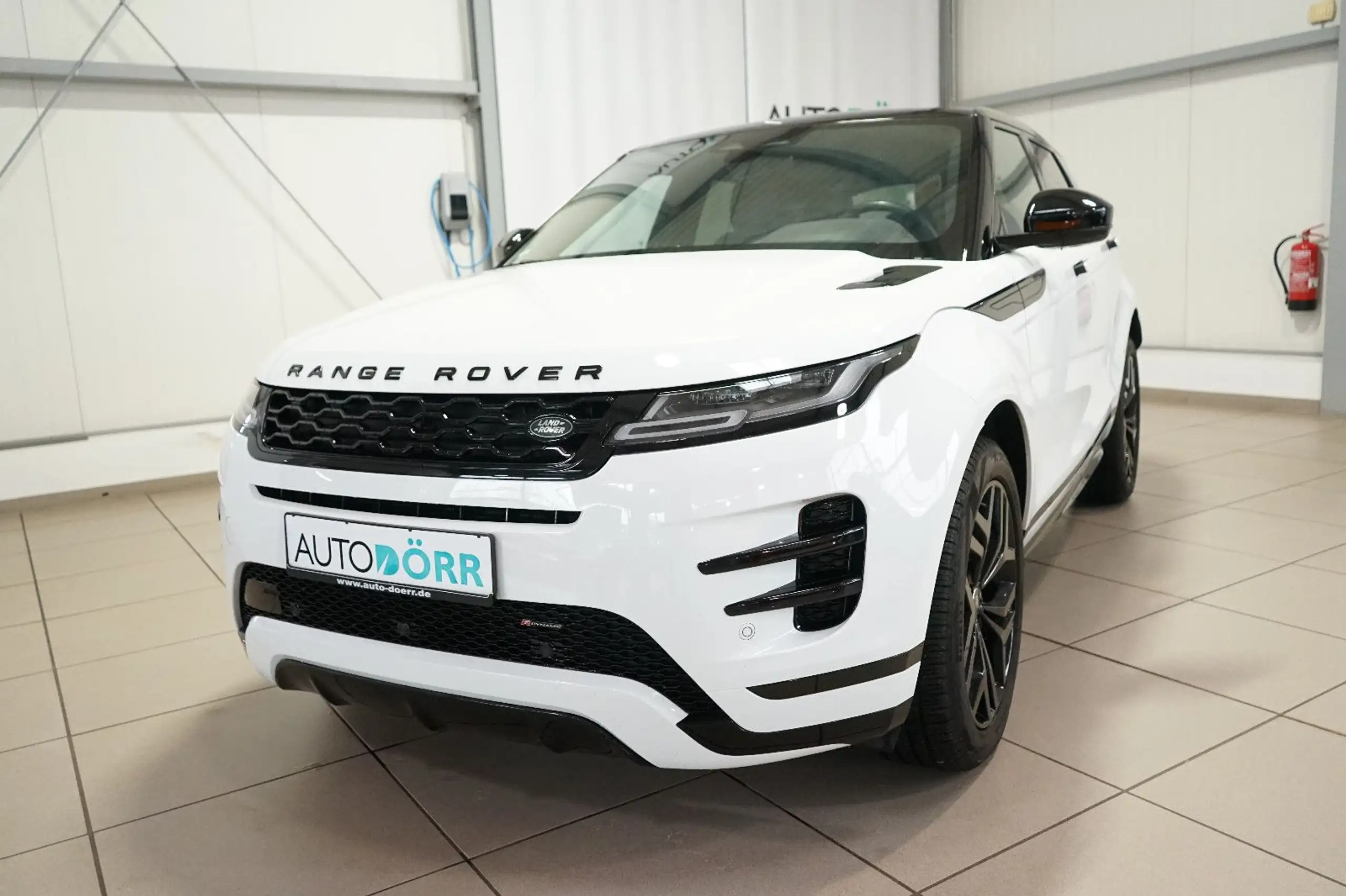 Land Rover - Range Rover Evoque