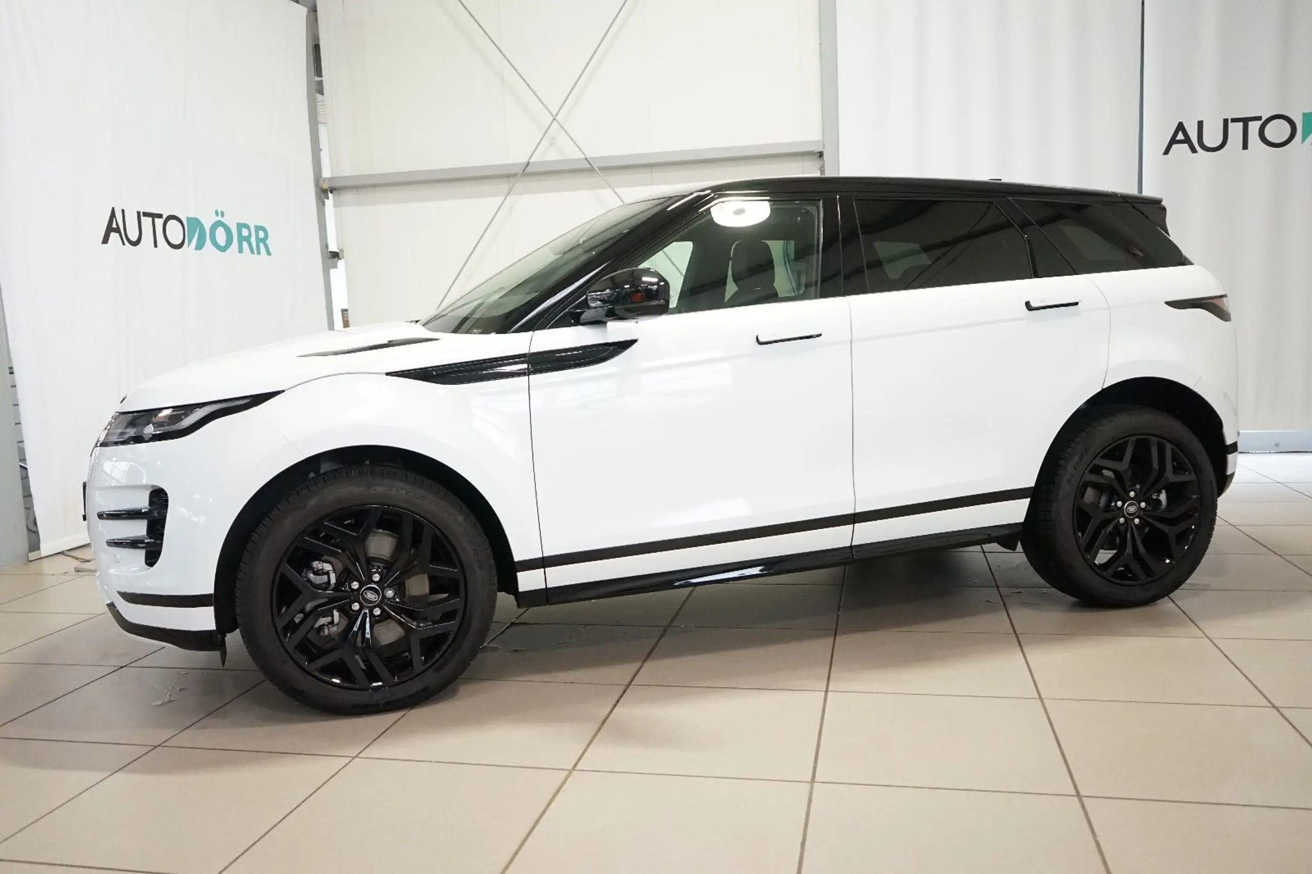 Land Rover - Range Rover Evoque