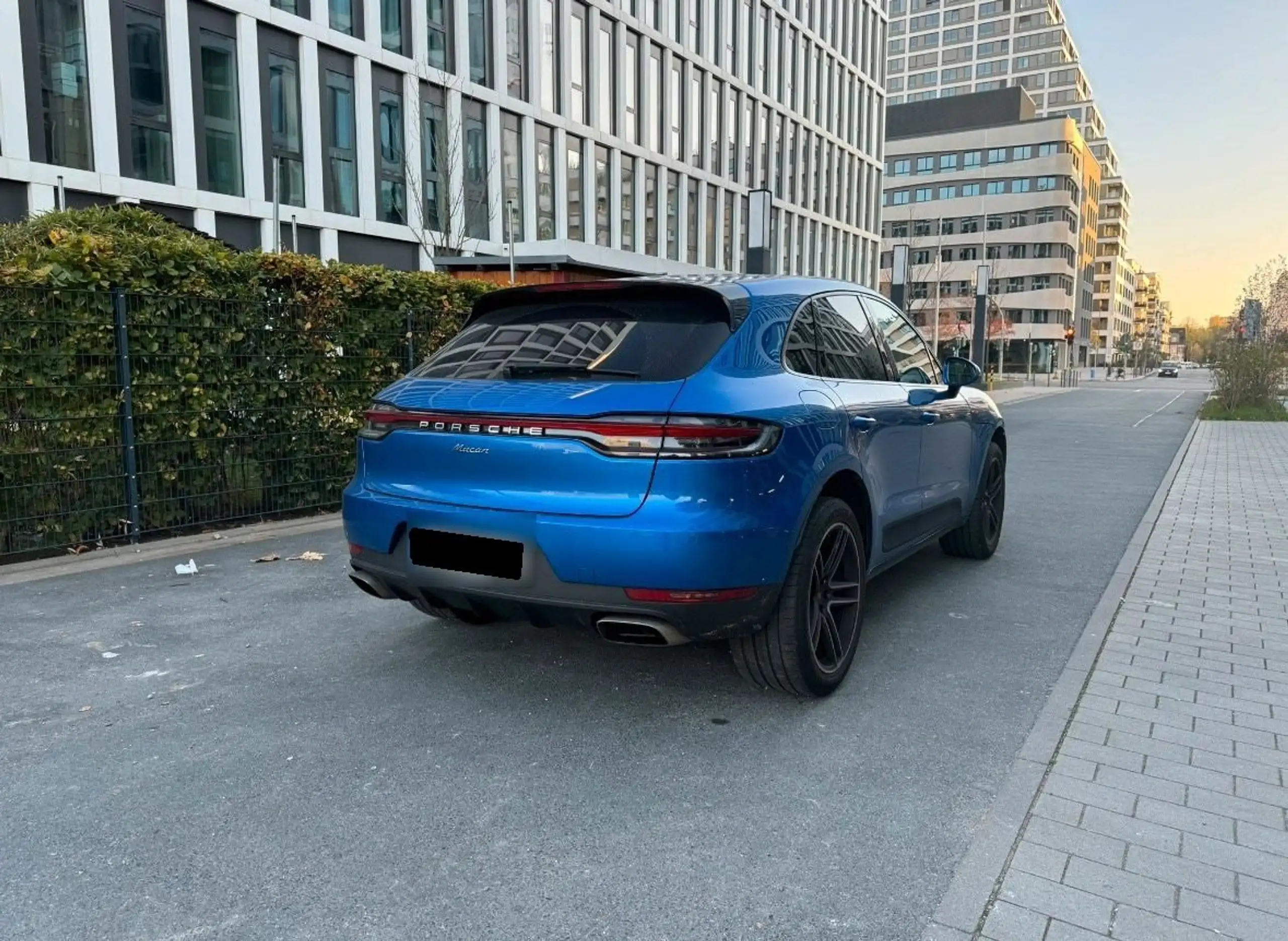 Porsche - Macan