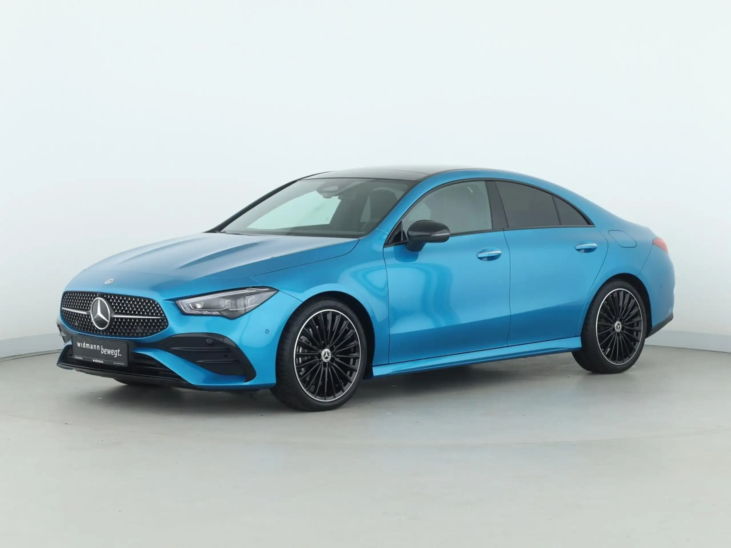 Mercedes-Benz - CLA 220