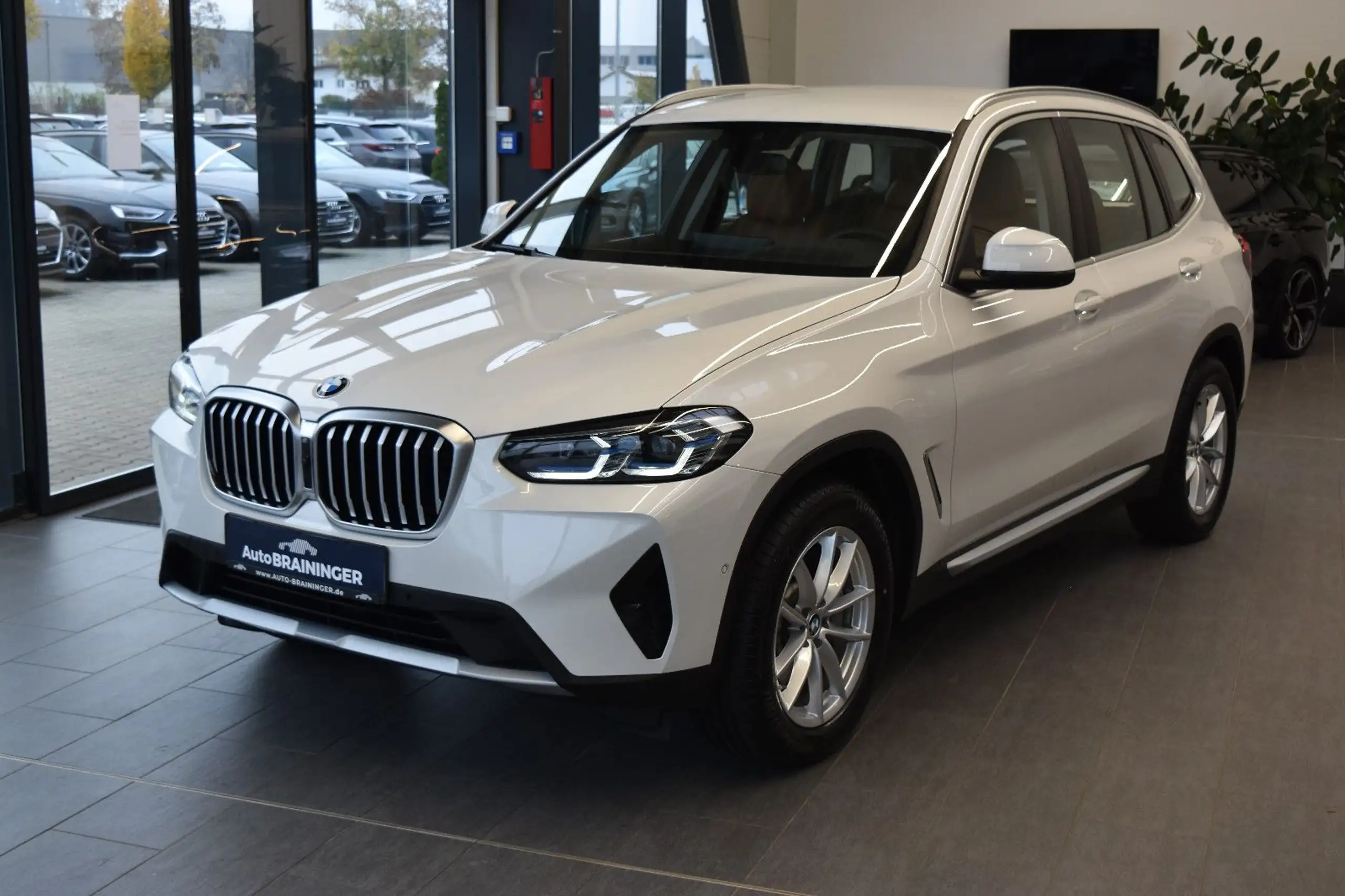 BMW - X3