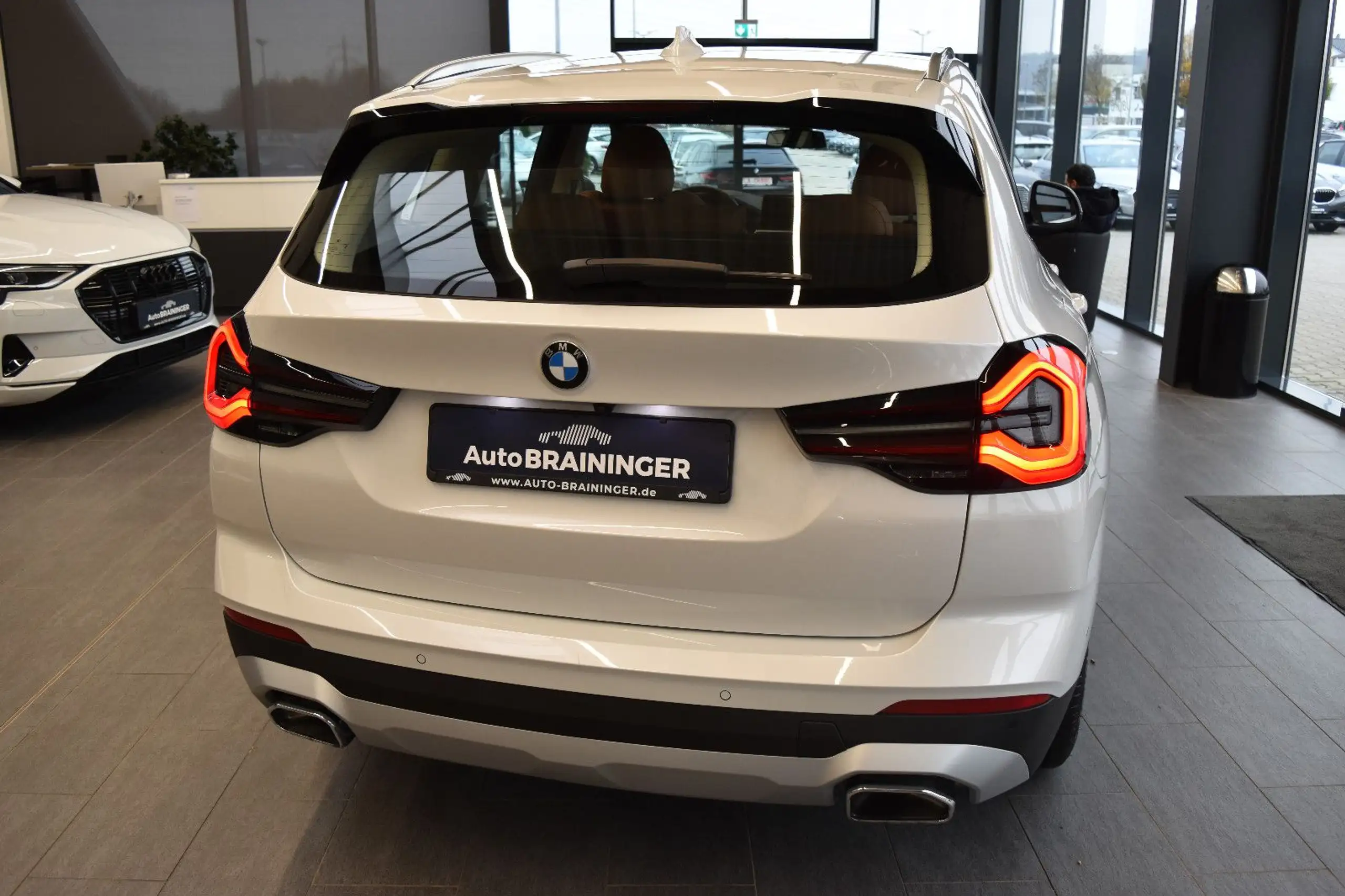 BMW - X3