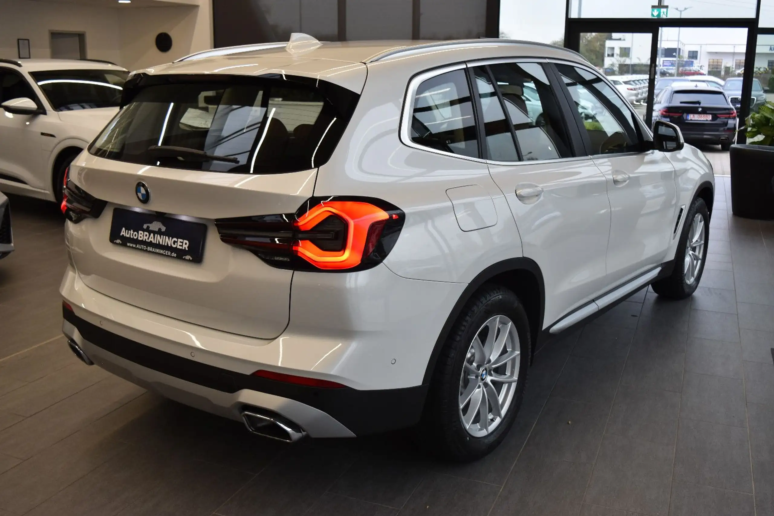 BMW - X3