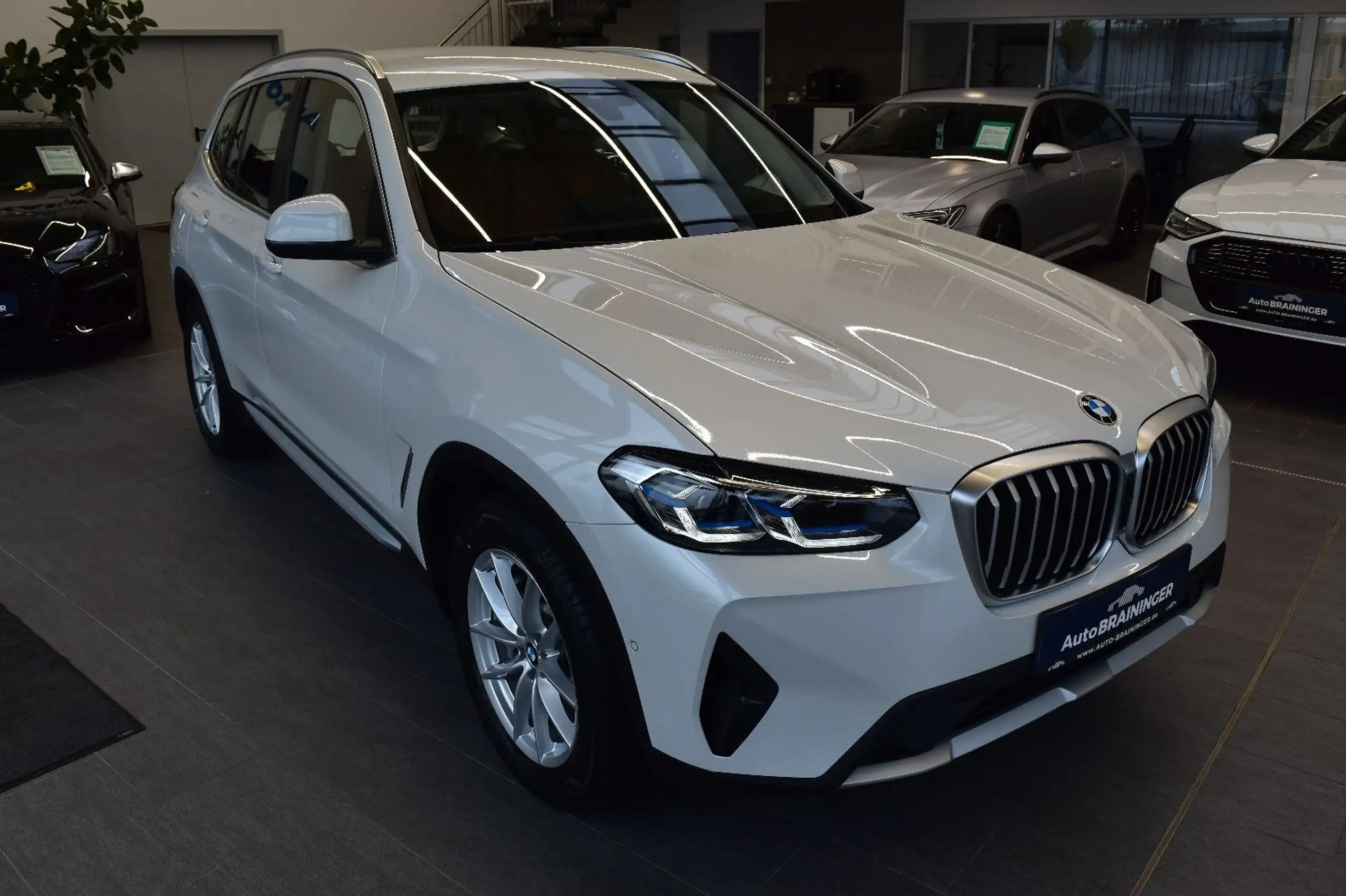 BMW - X3