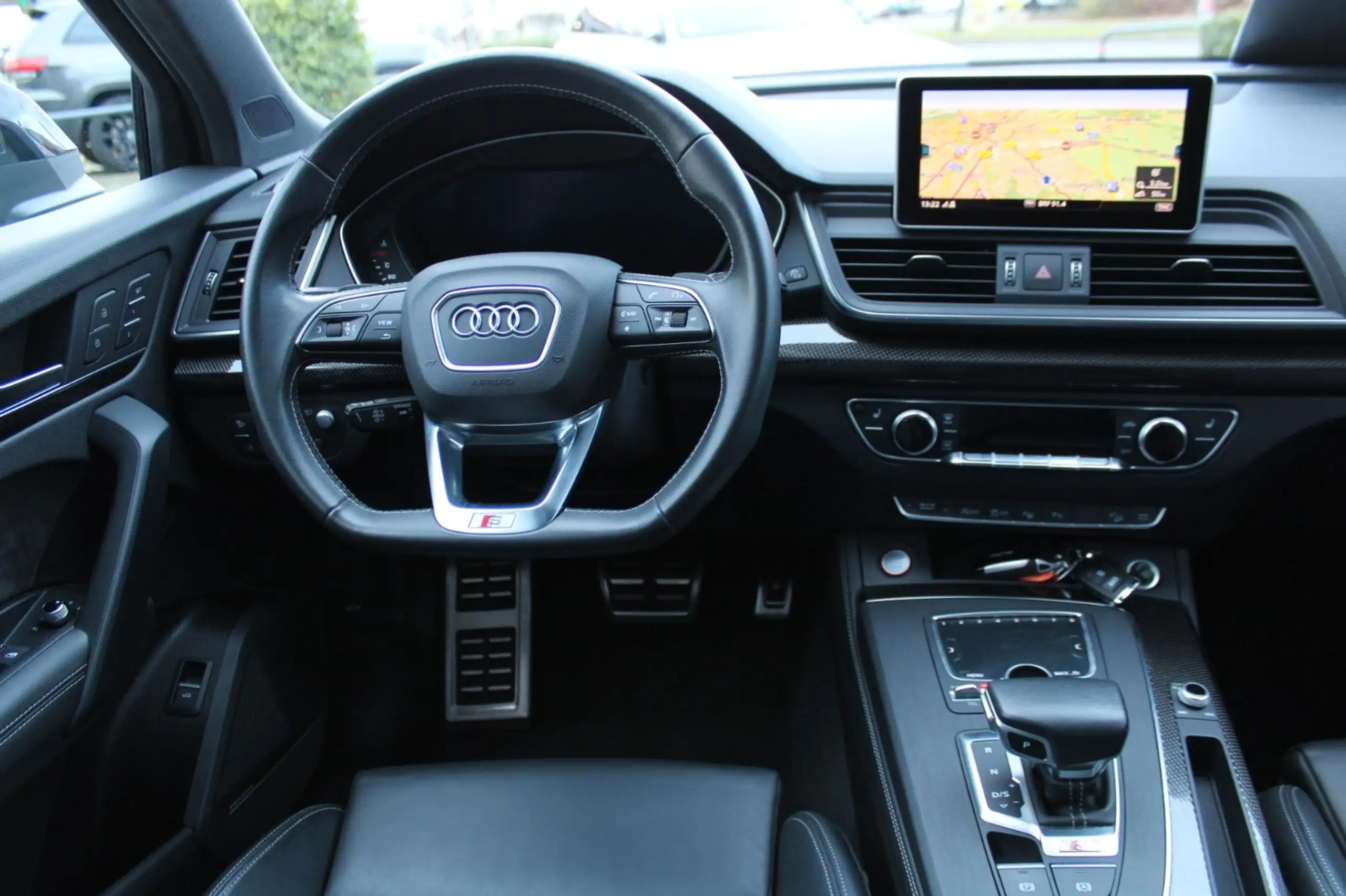 Audi - SQ5