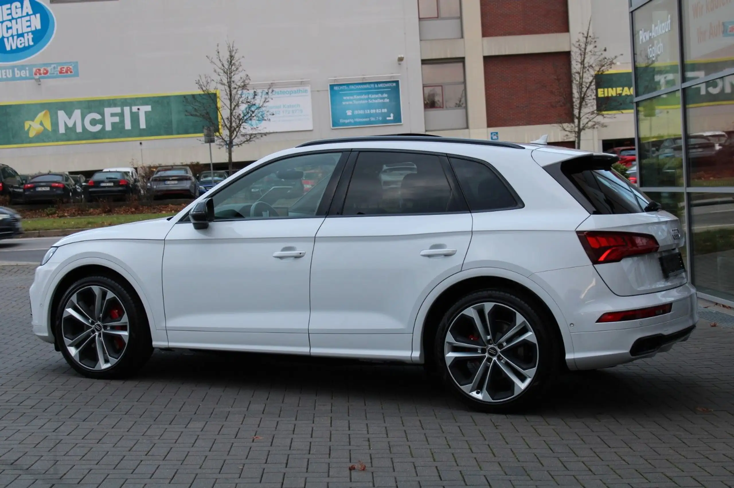 Audi - SQ5