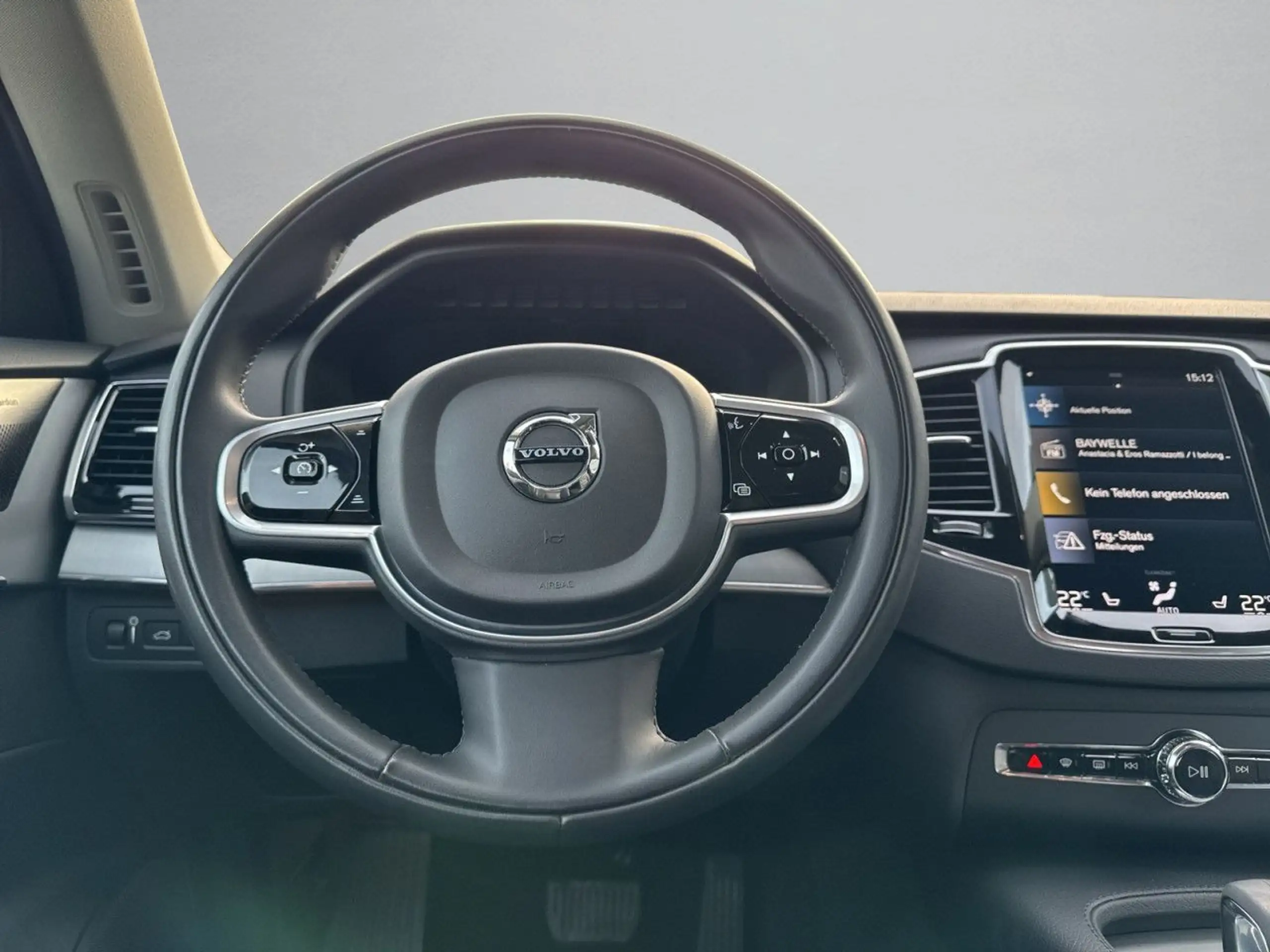 Volvo - XC90