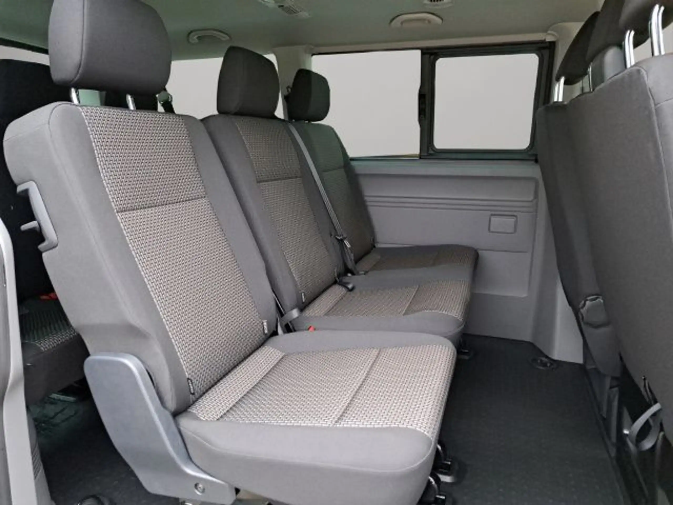 Volkswagen - T6.1 Caravelle