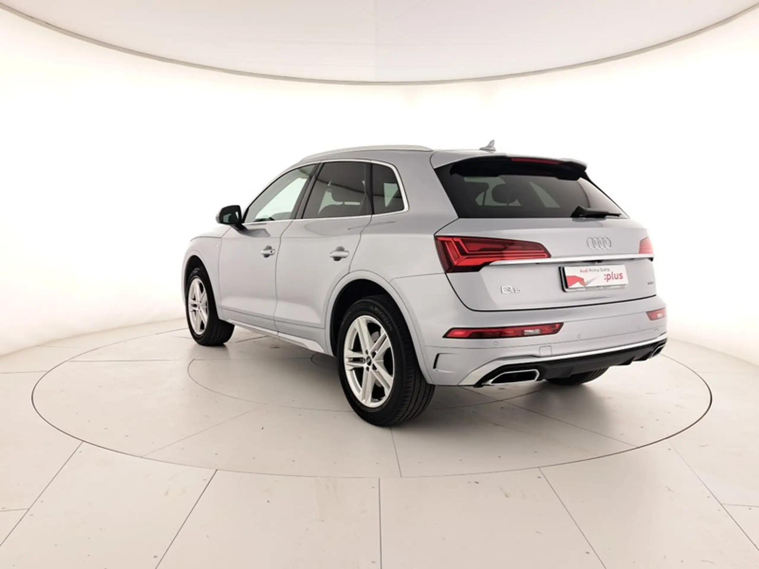 Audi - Q5