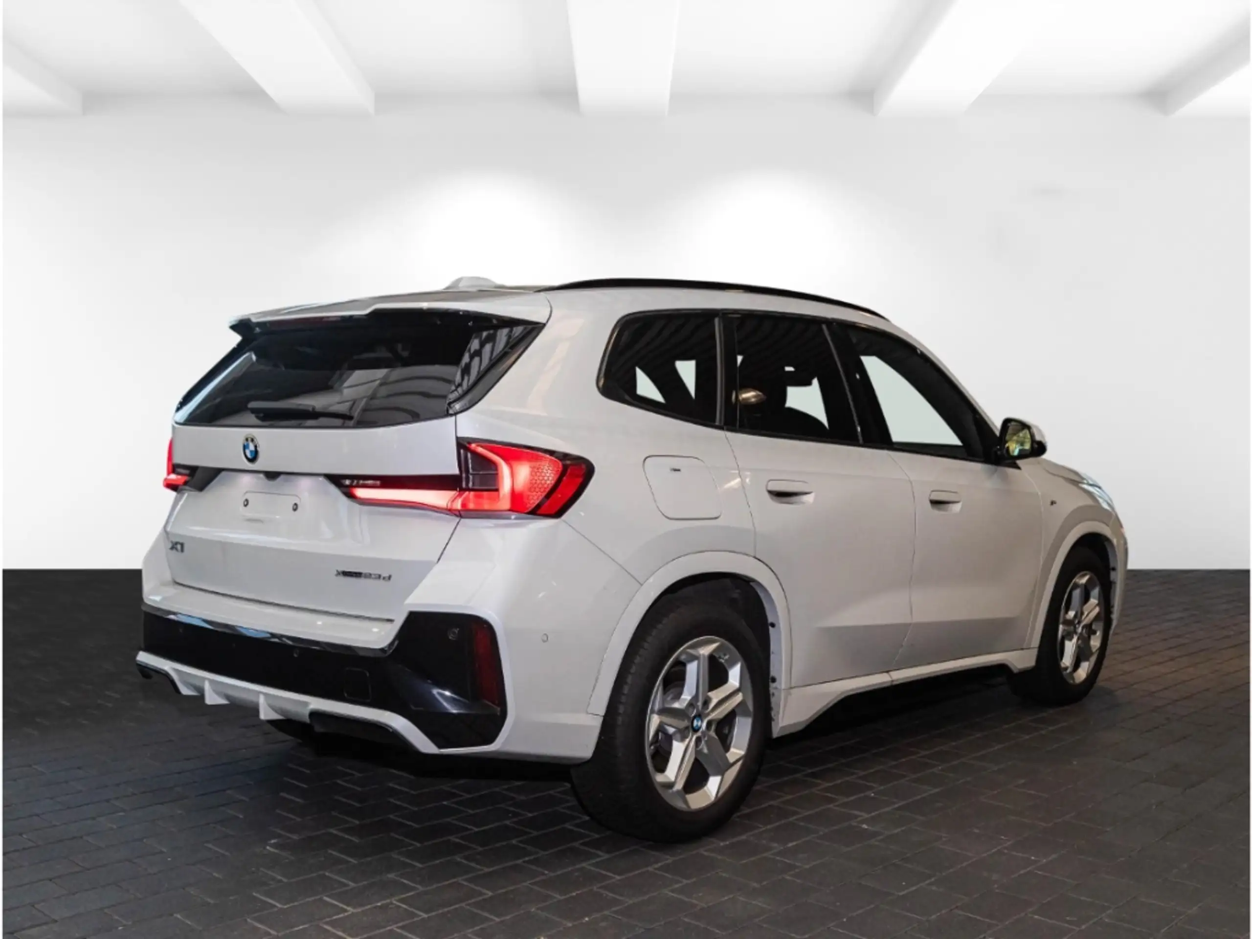 BMW - X1