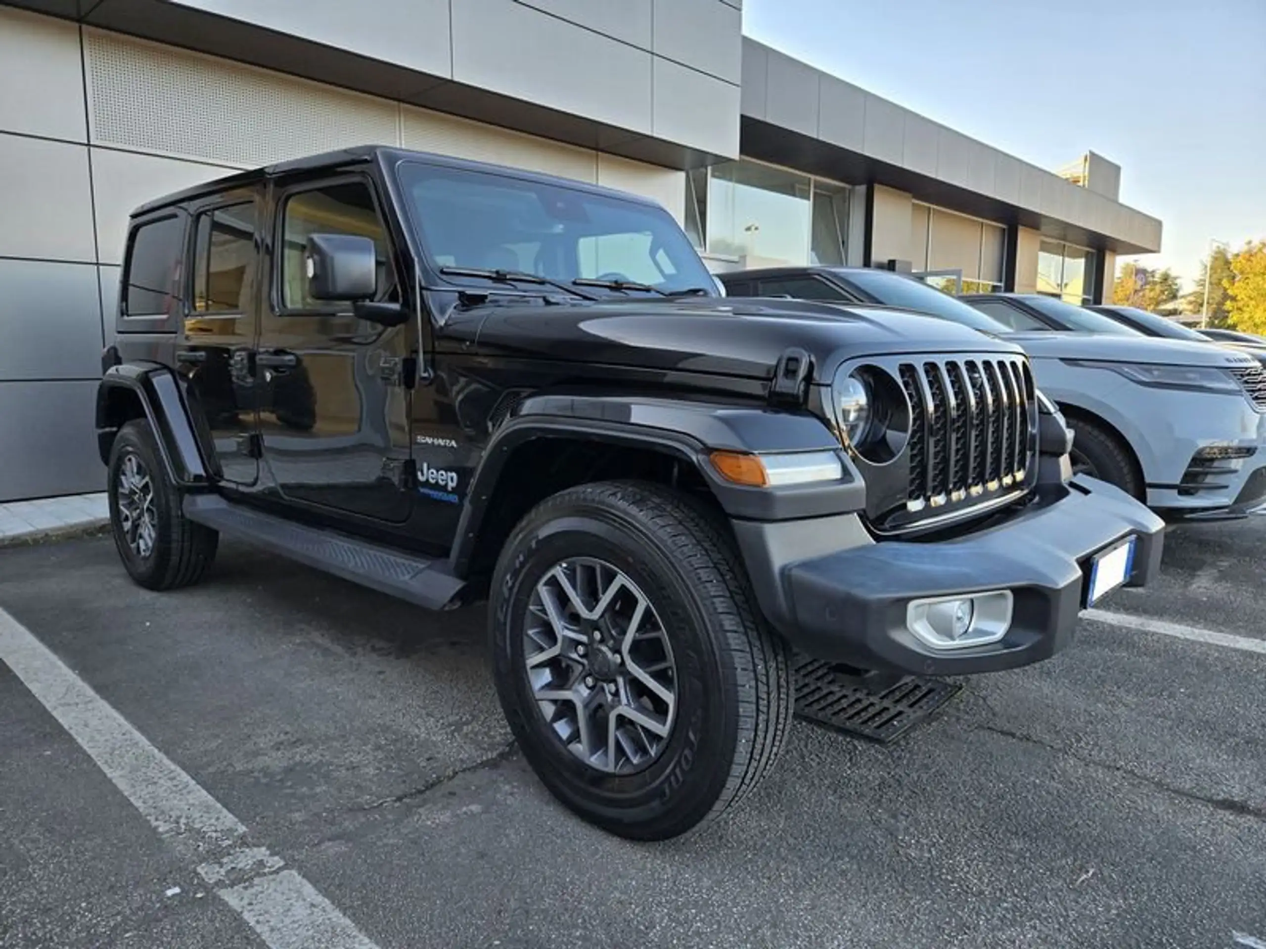 Jeep - Wrangler