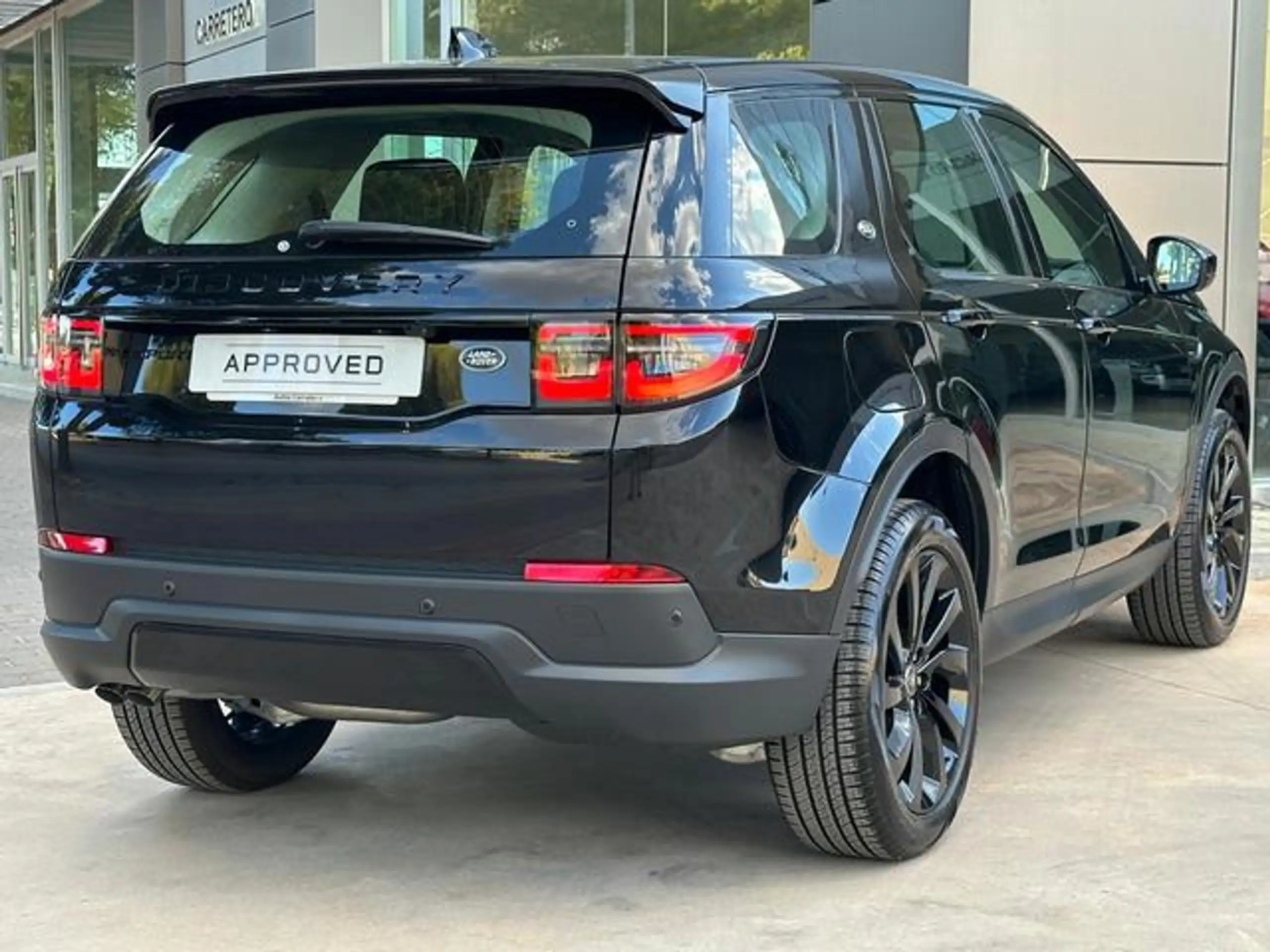 Land Rover - Discovery Sport