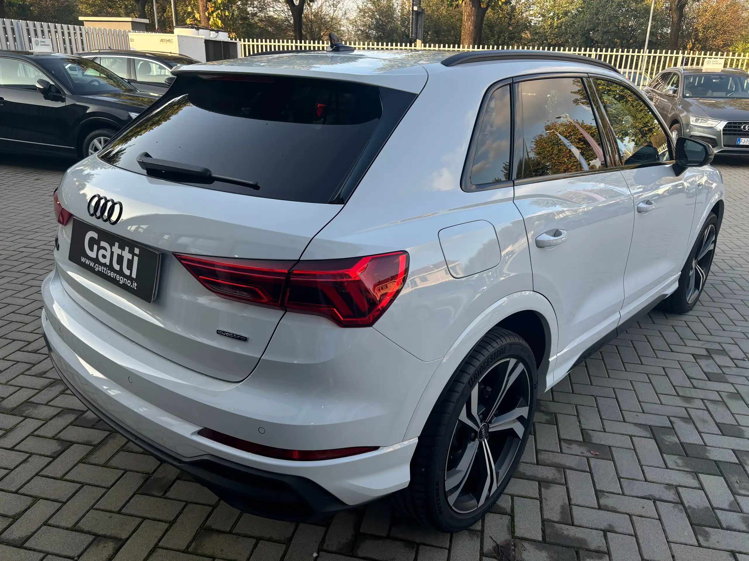 Audi - Q3