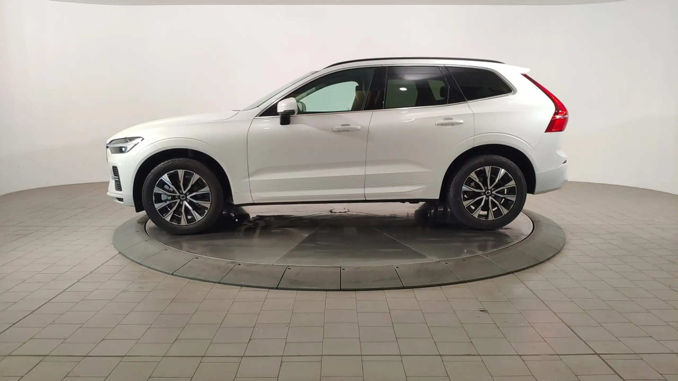 Volvo - XC60