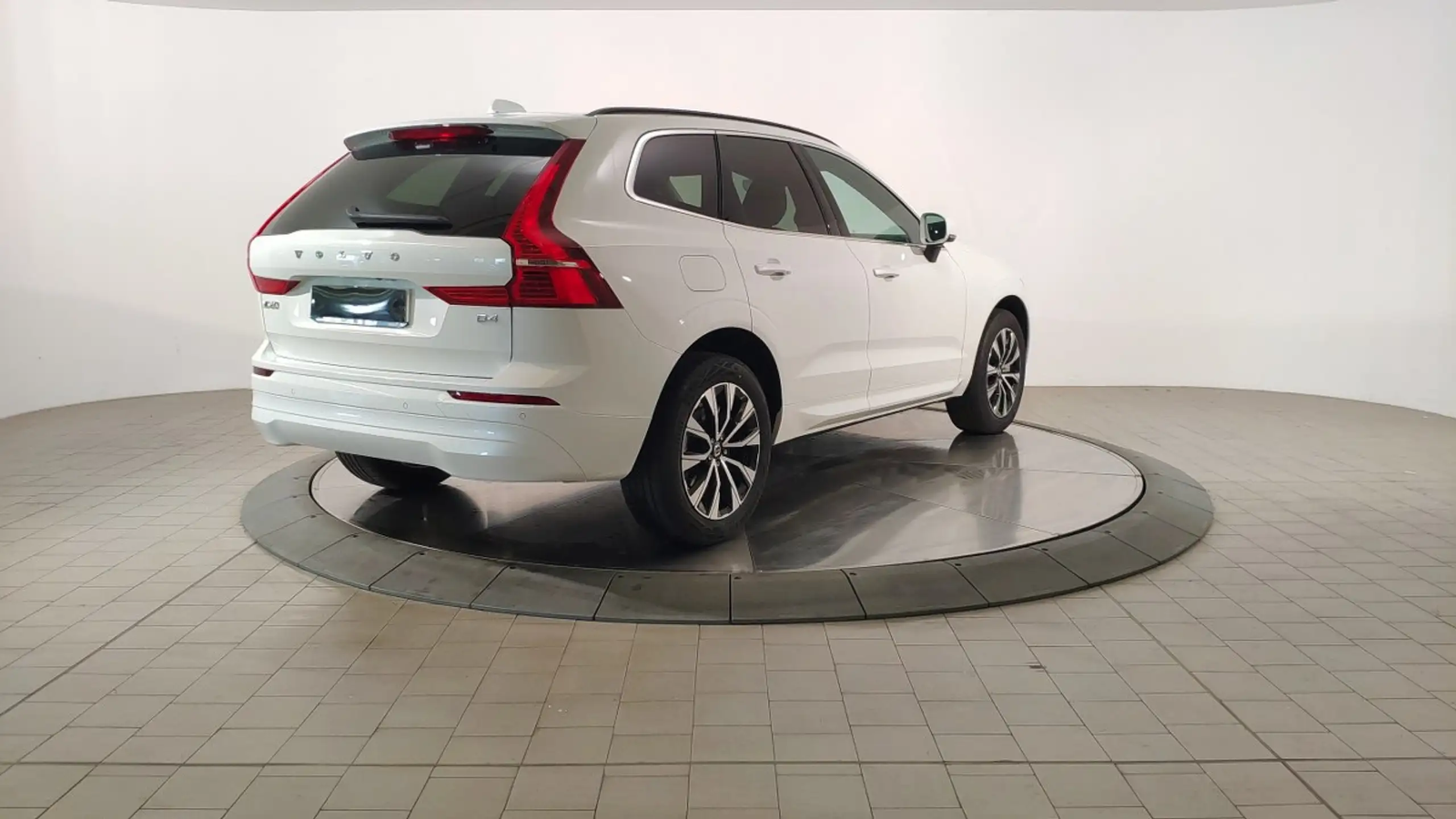 Volvo - XC60