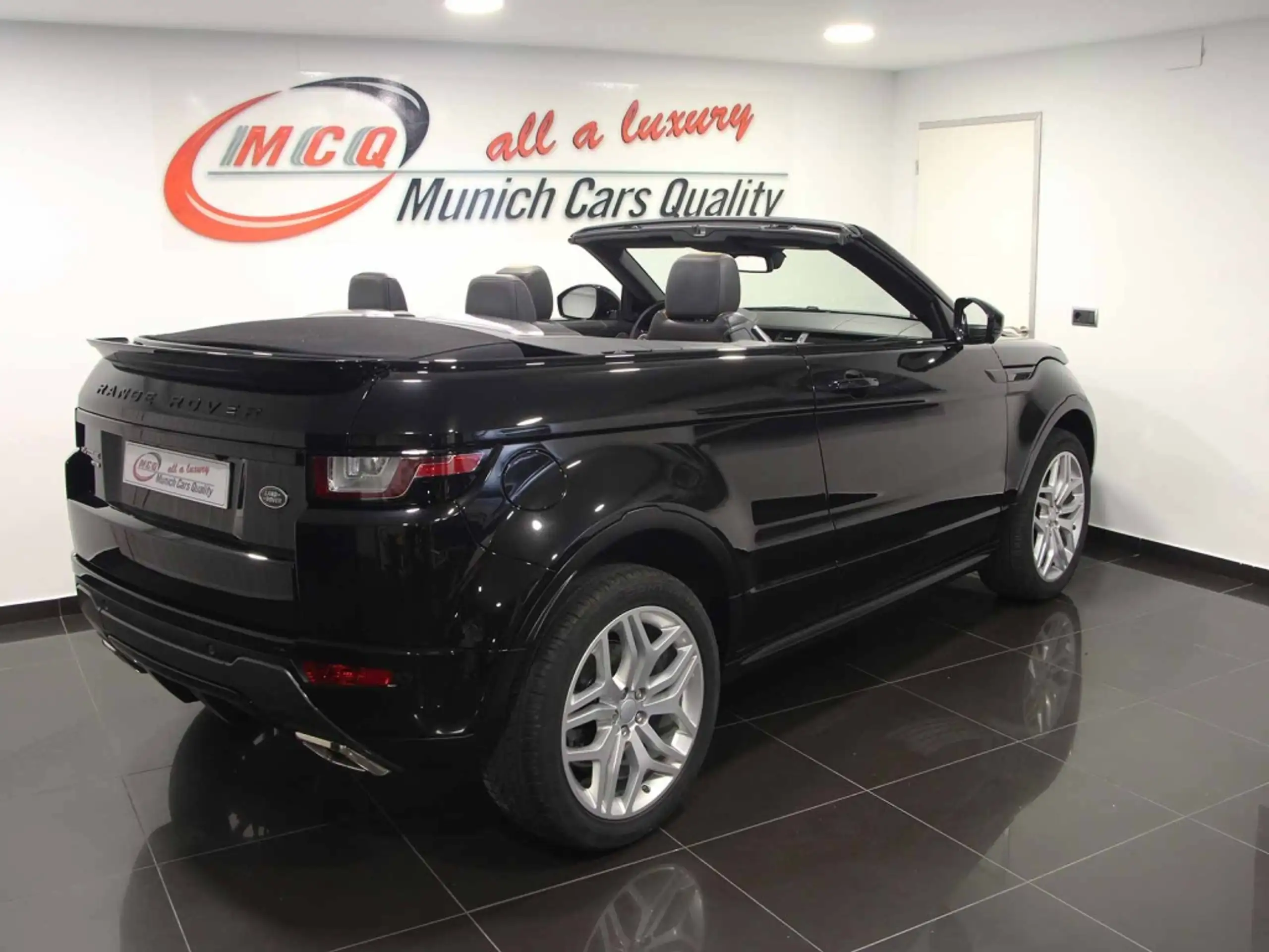 Land Rover - Range Rover Evoque