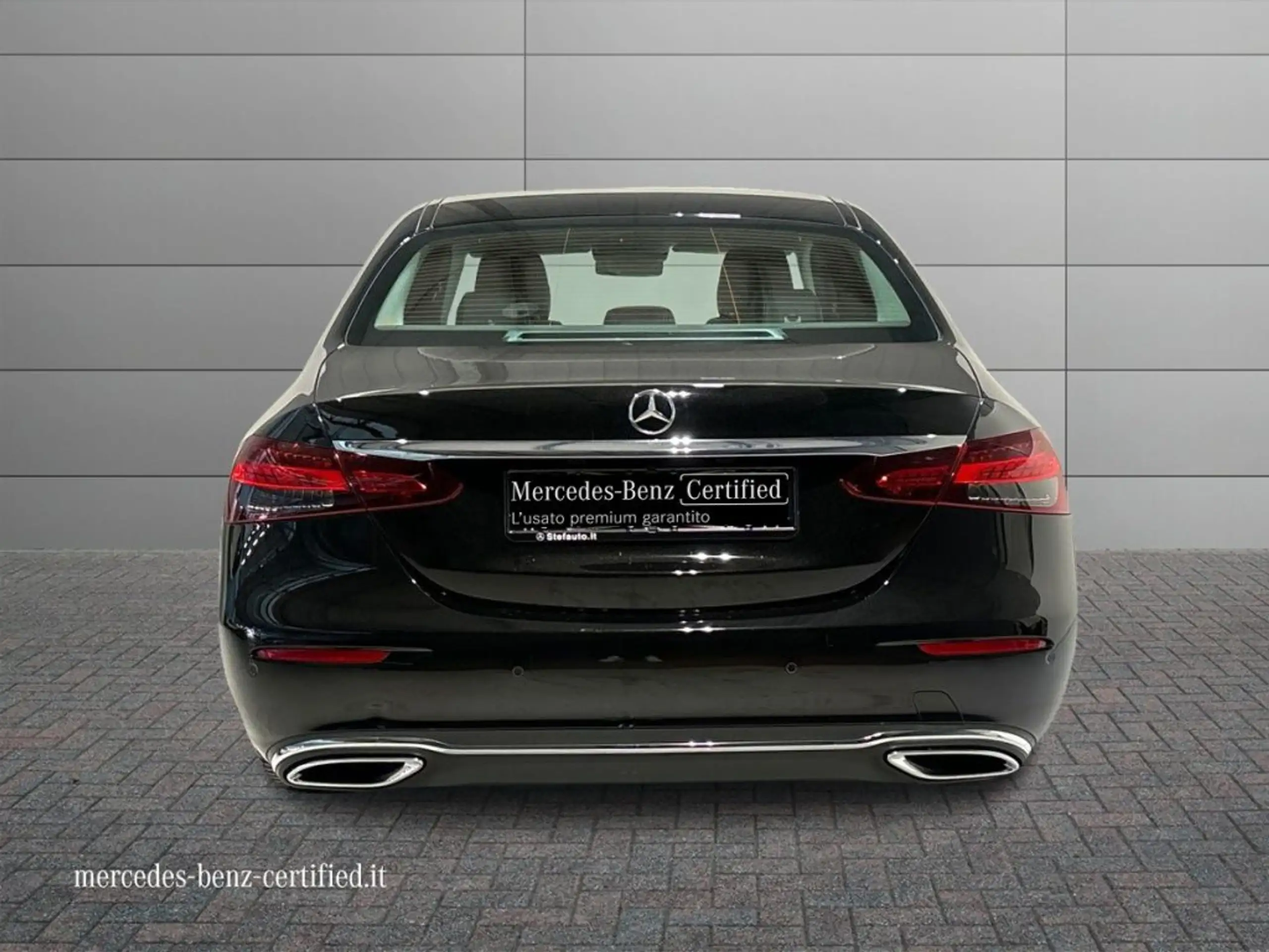 Mercedes-Benz - E 220