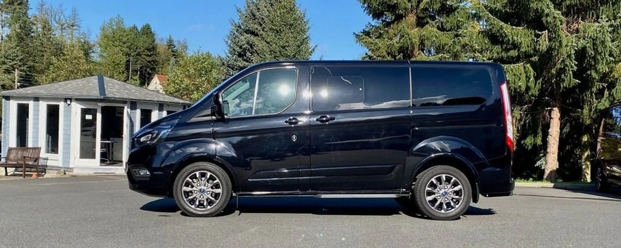 Ford - Tourneo Custom