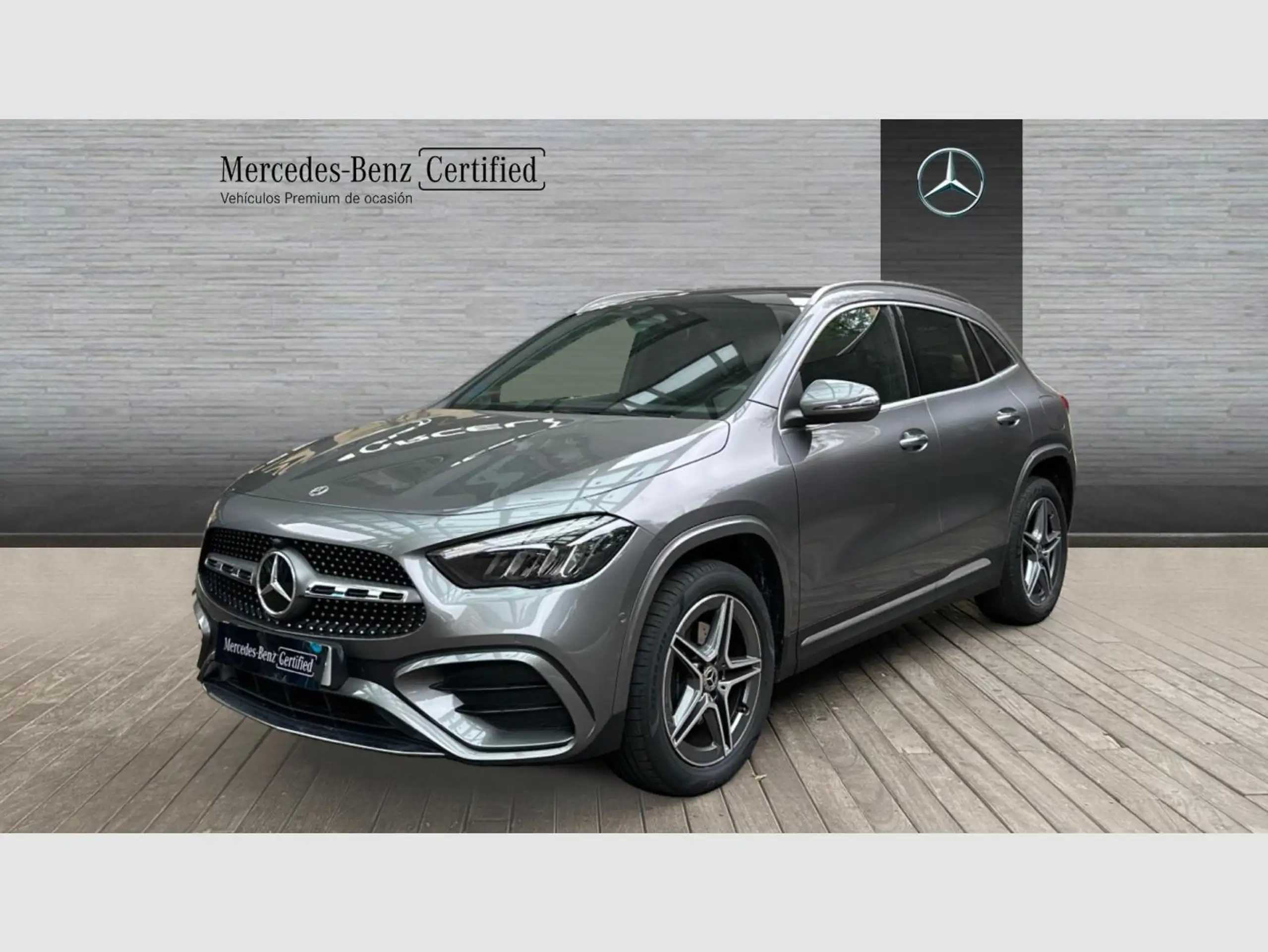 Mercedes-Benz - GLA 250