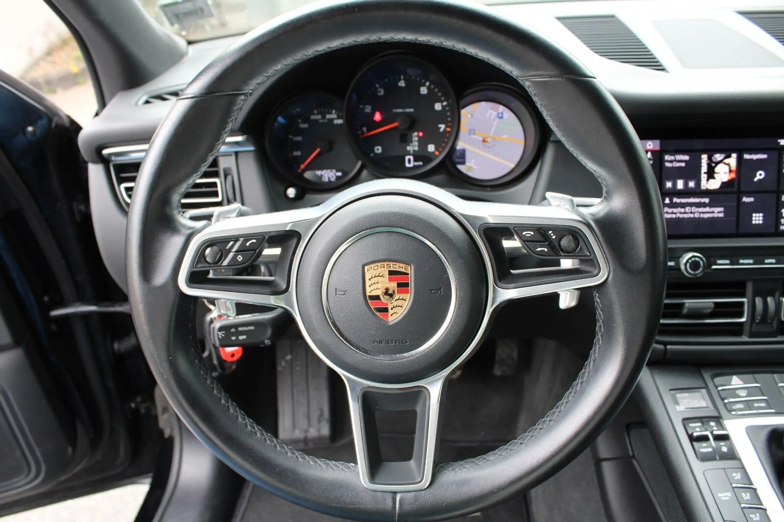 Porsche - Macan