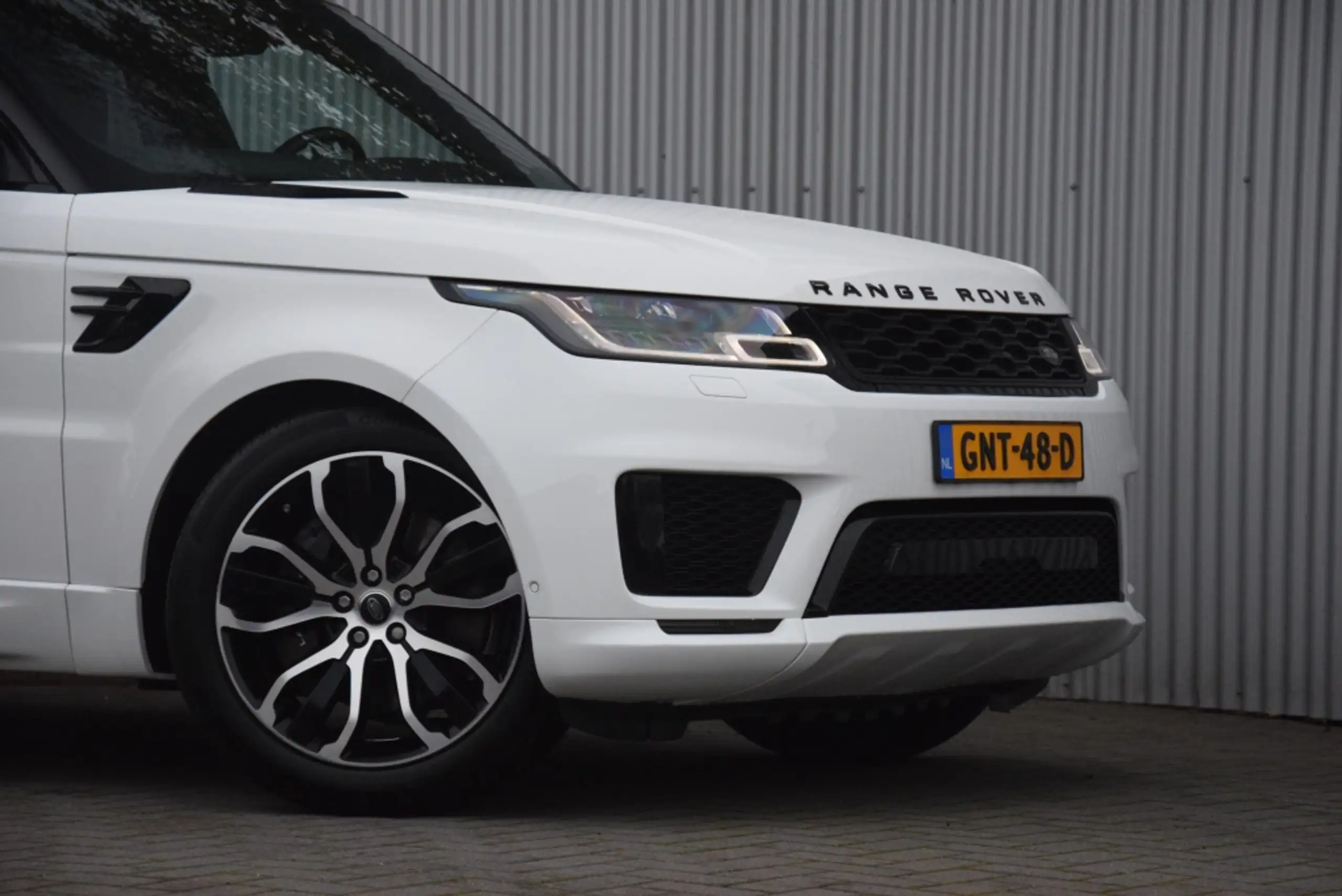 Land Rover - Range Rover Sport