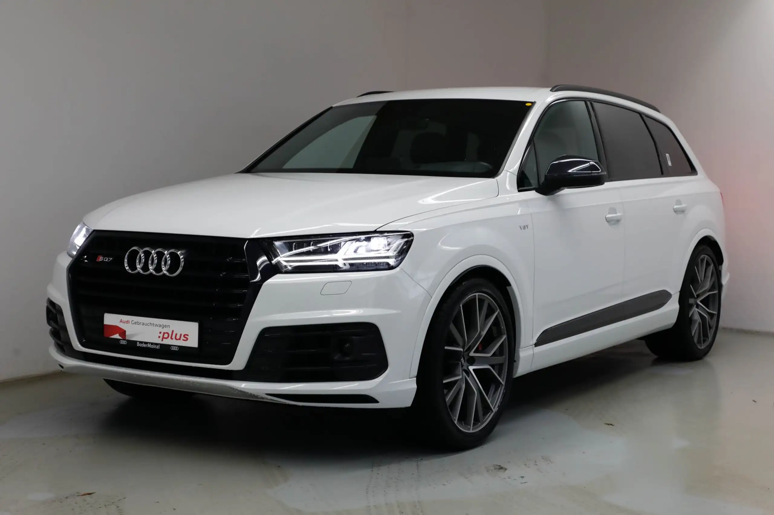 Audi - SQ7