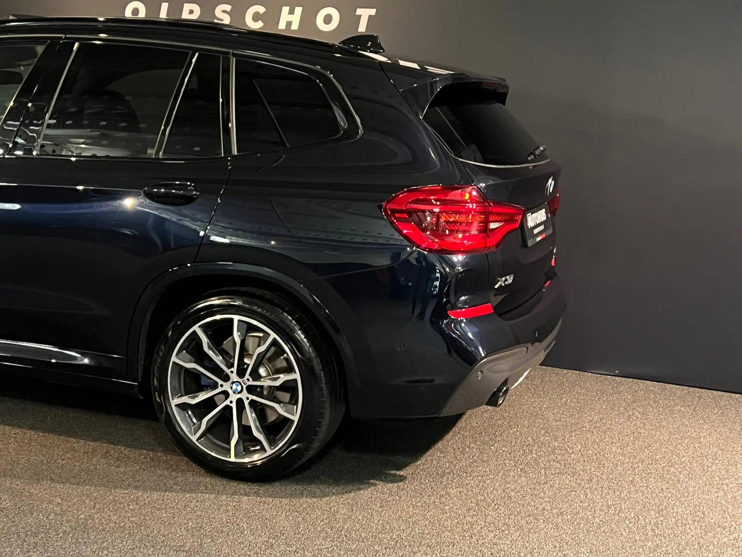 BMW - X3