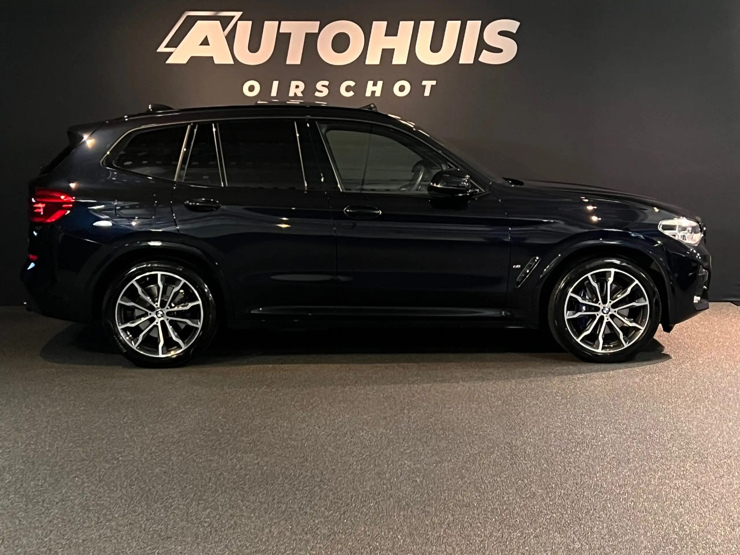 BMW - X3