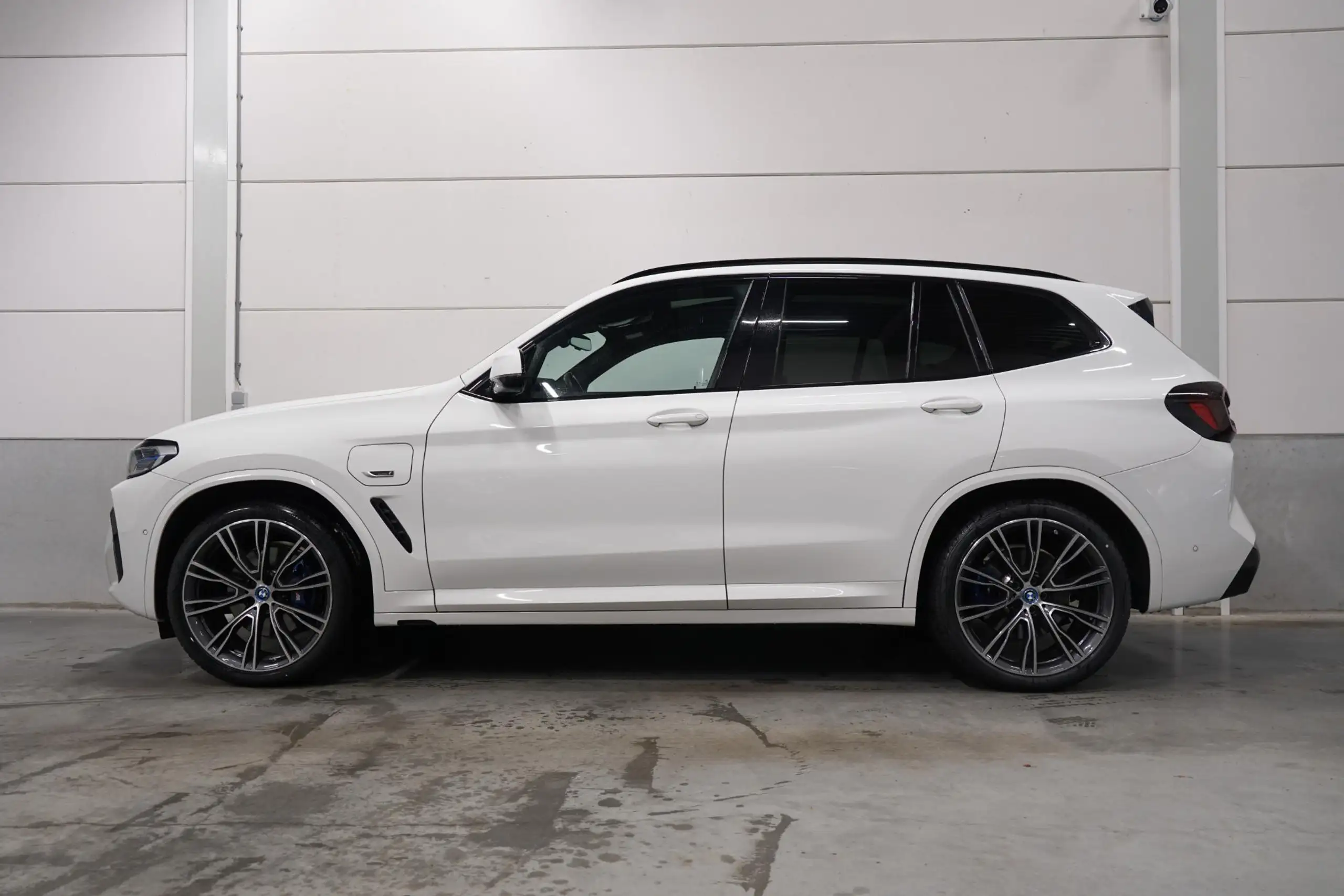 BMW - X3