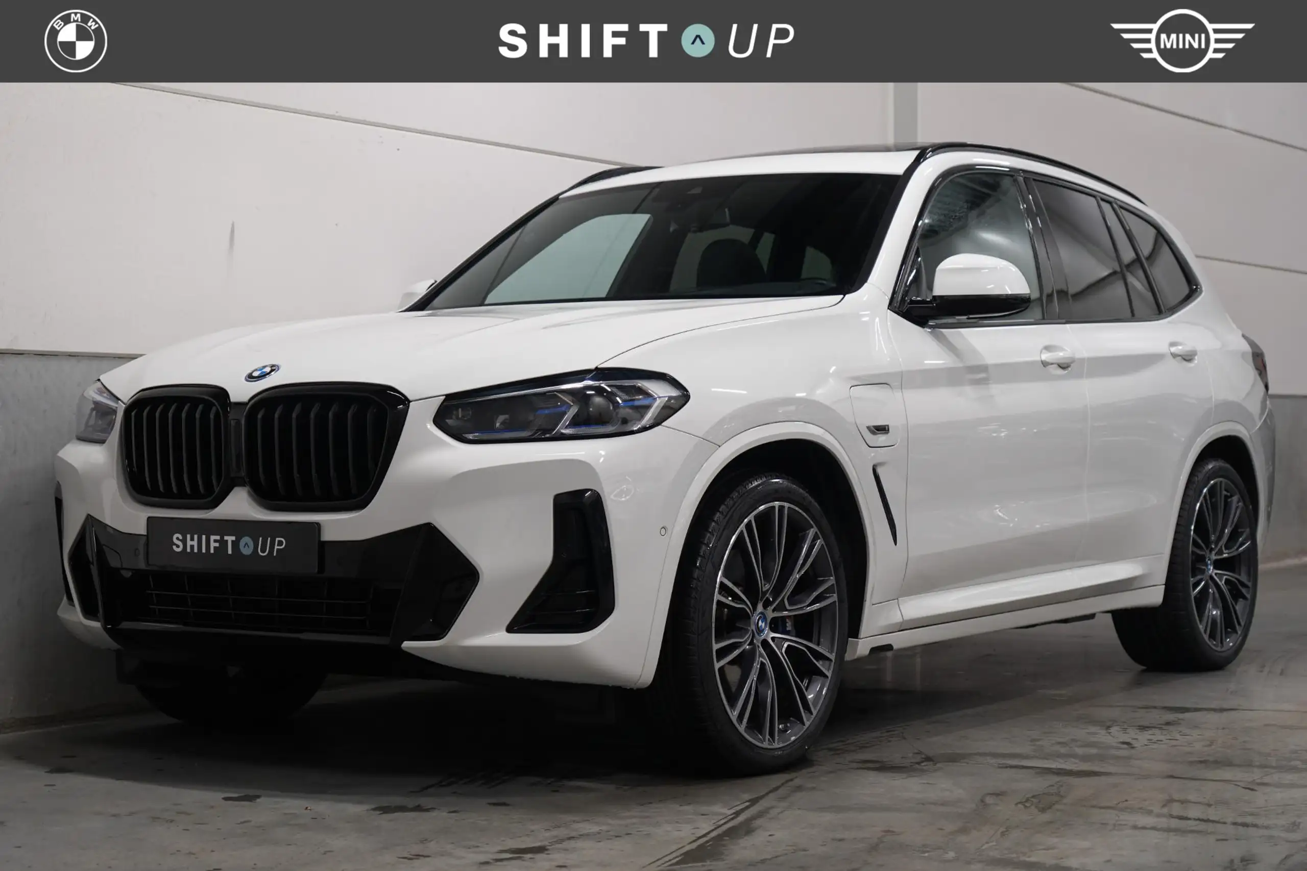 BMW - X3