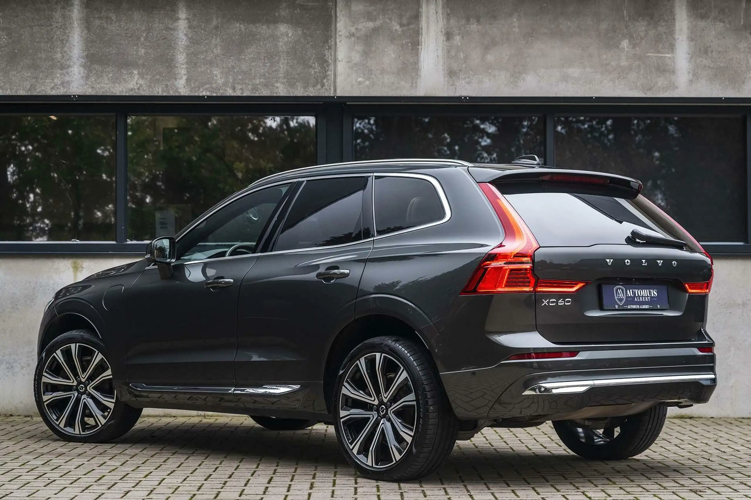 Volvo - XC60