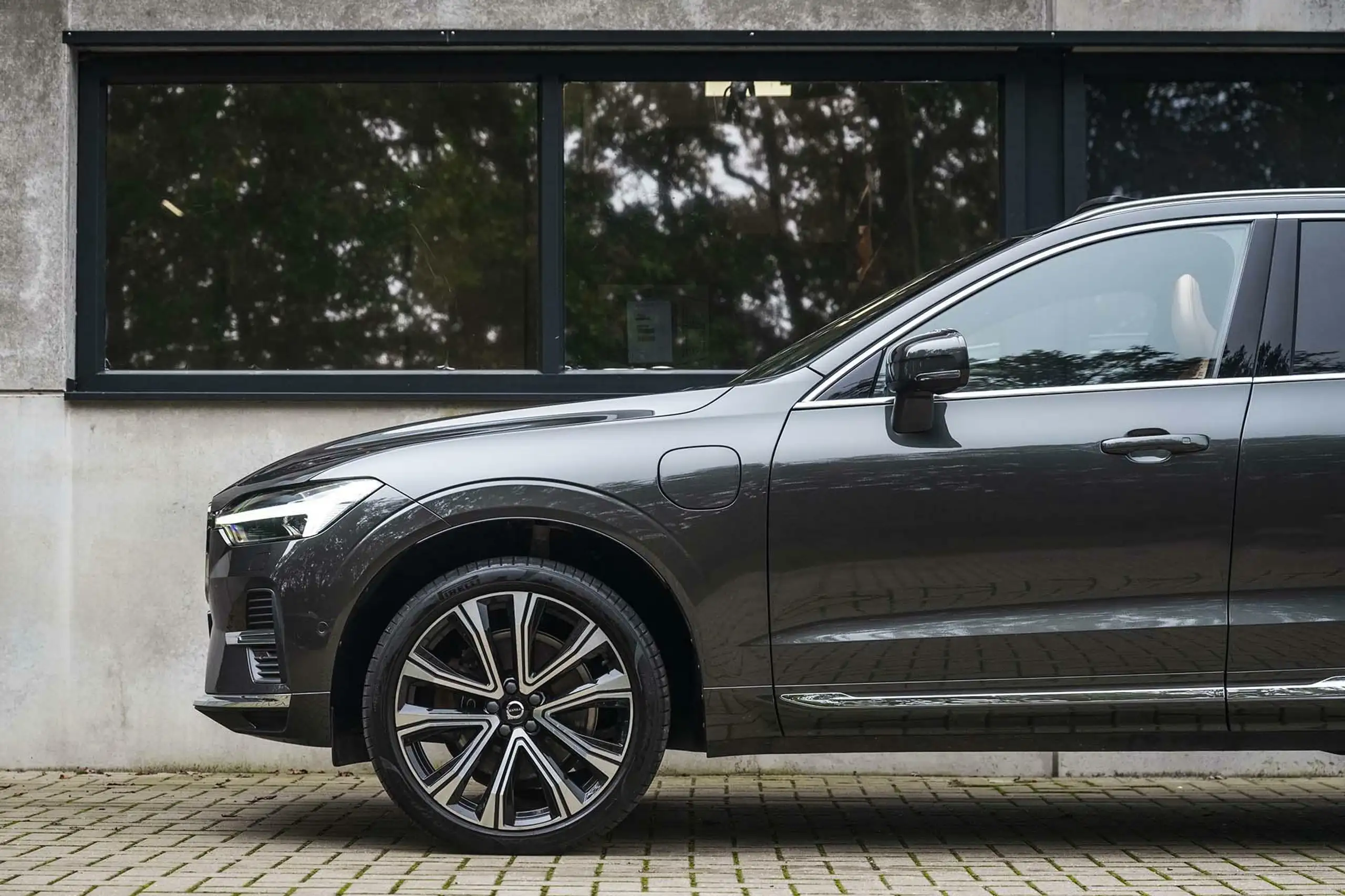 Volvo - XC60