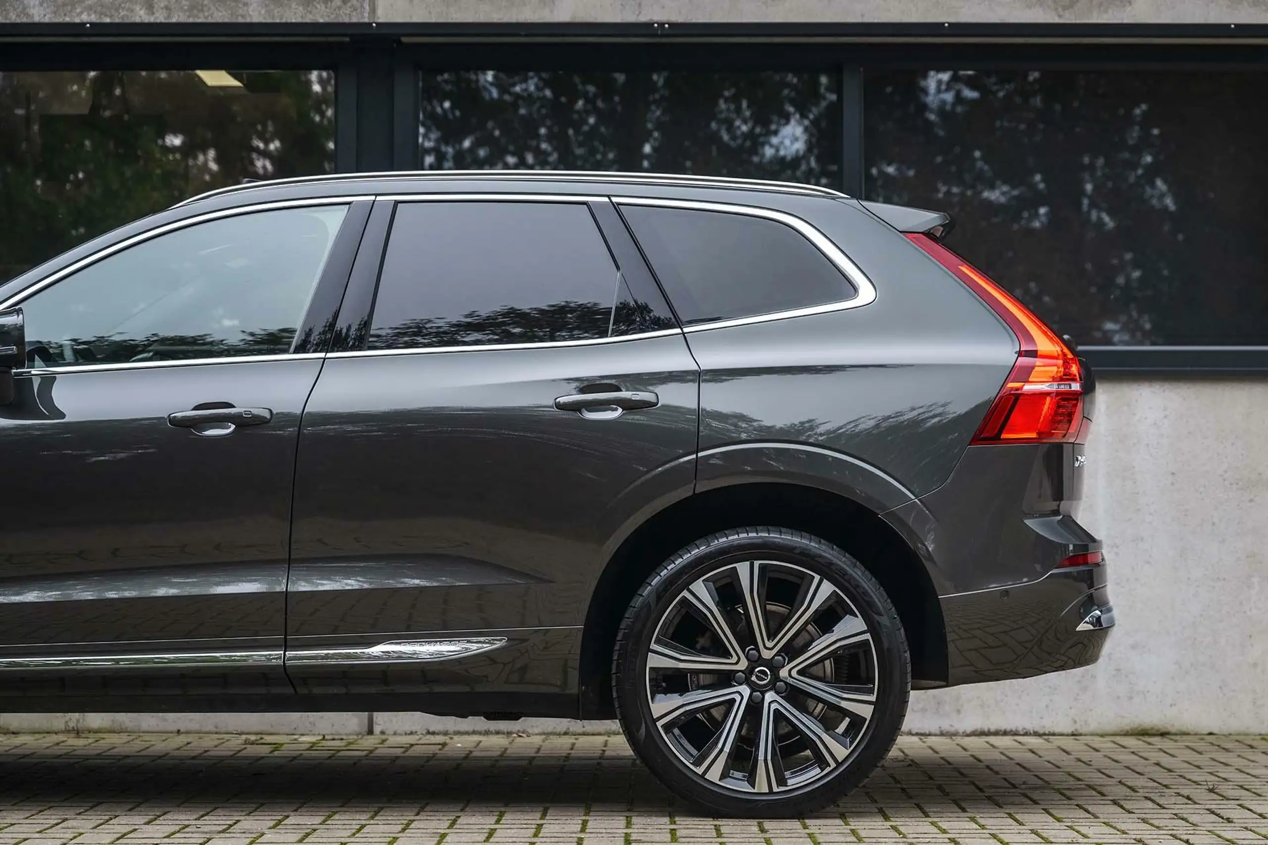 Volvo - XC60