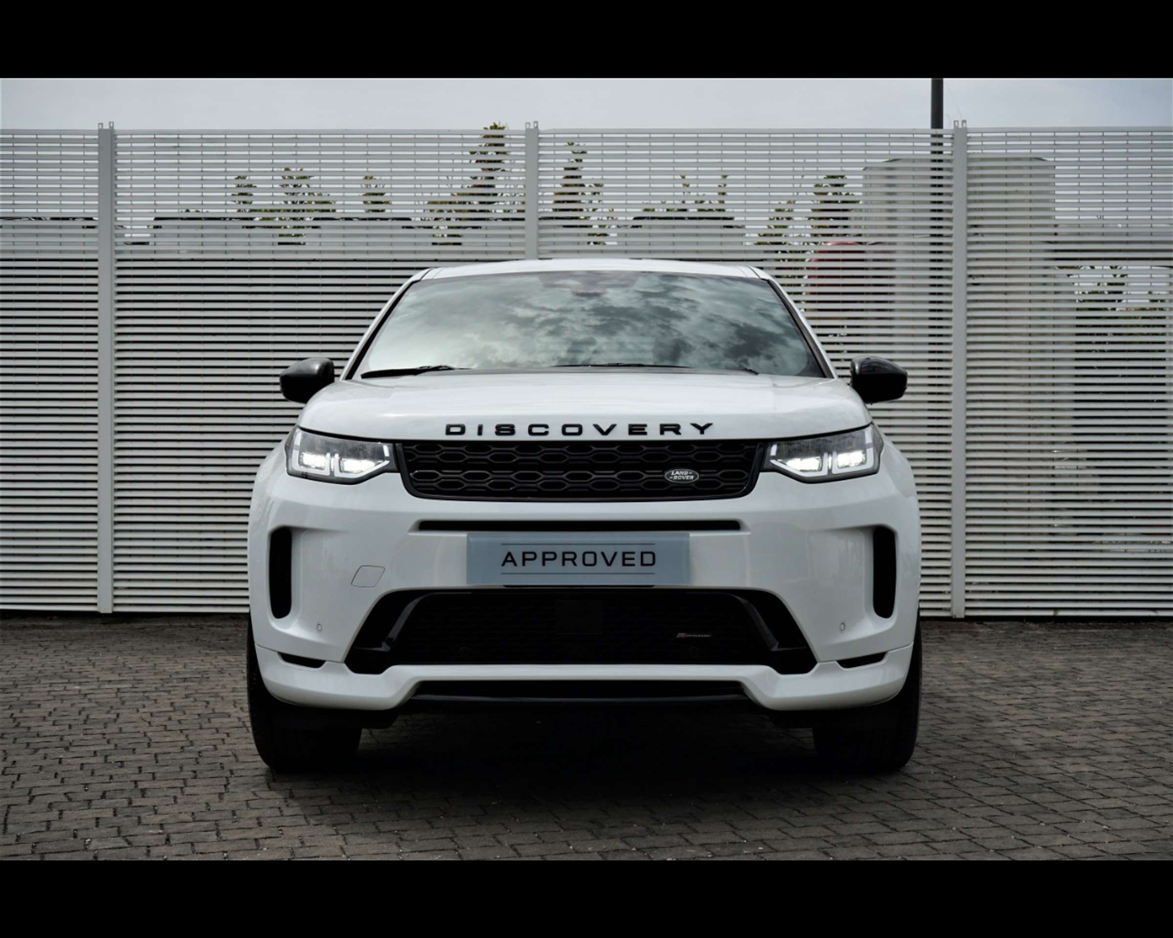 Land Rover - Discovery Sport