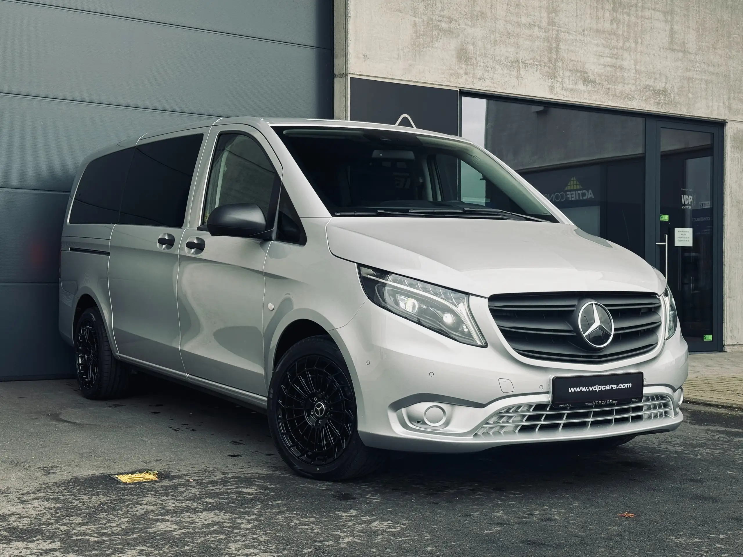 Mercedes-Benz - Vito