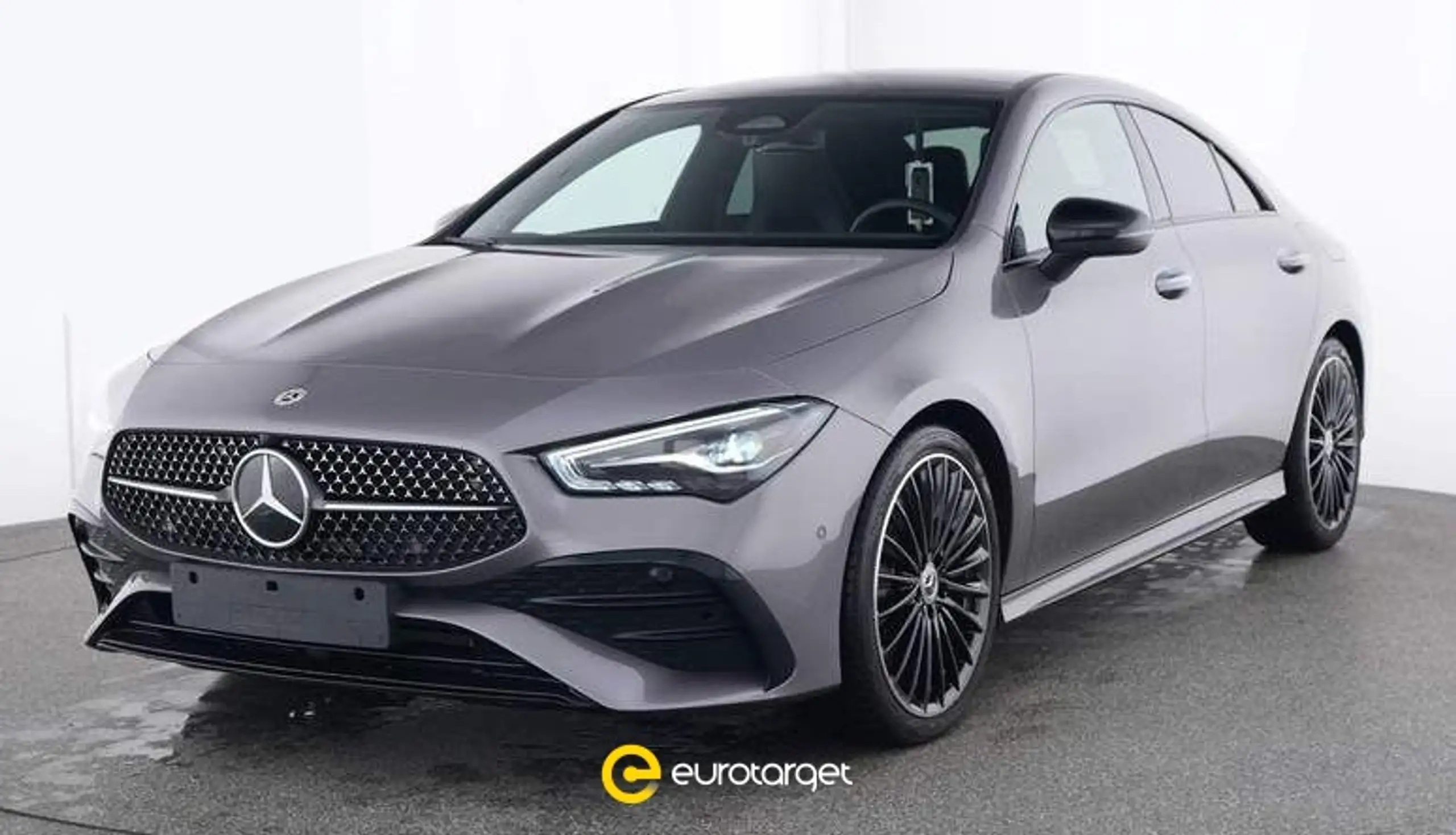 Mercedes-Benz - CLA 250