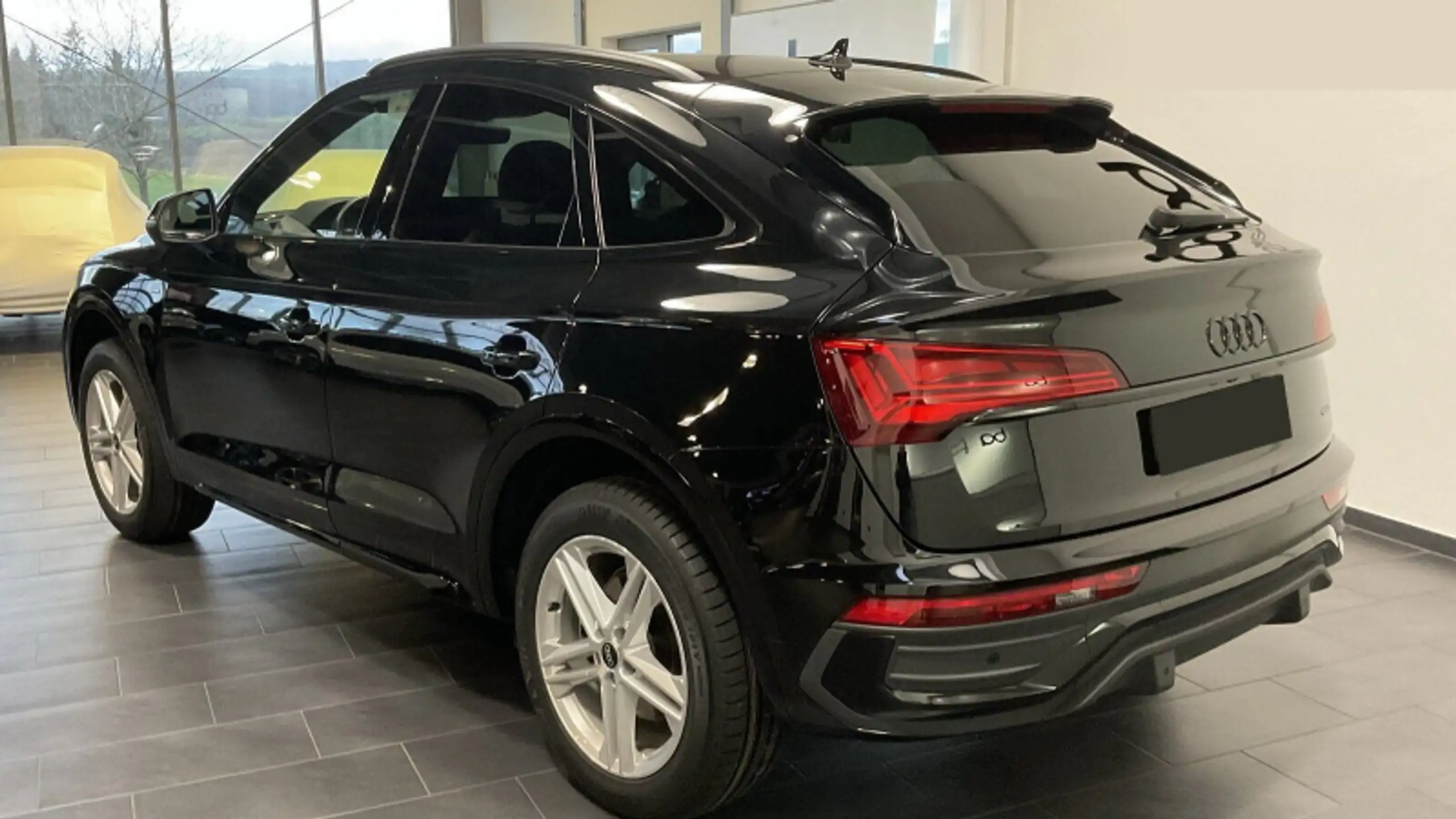 Audi - Q5