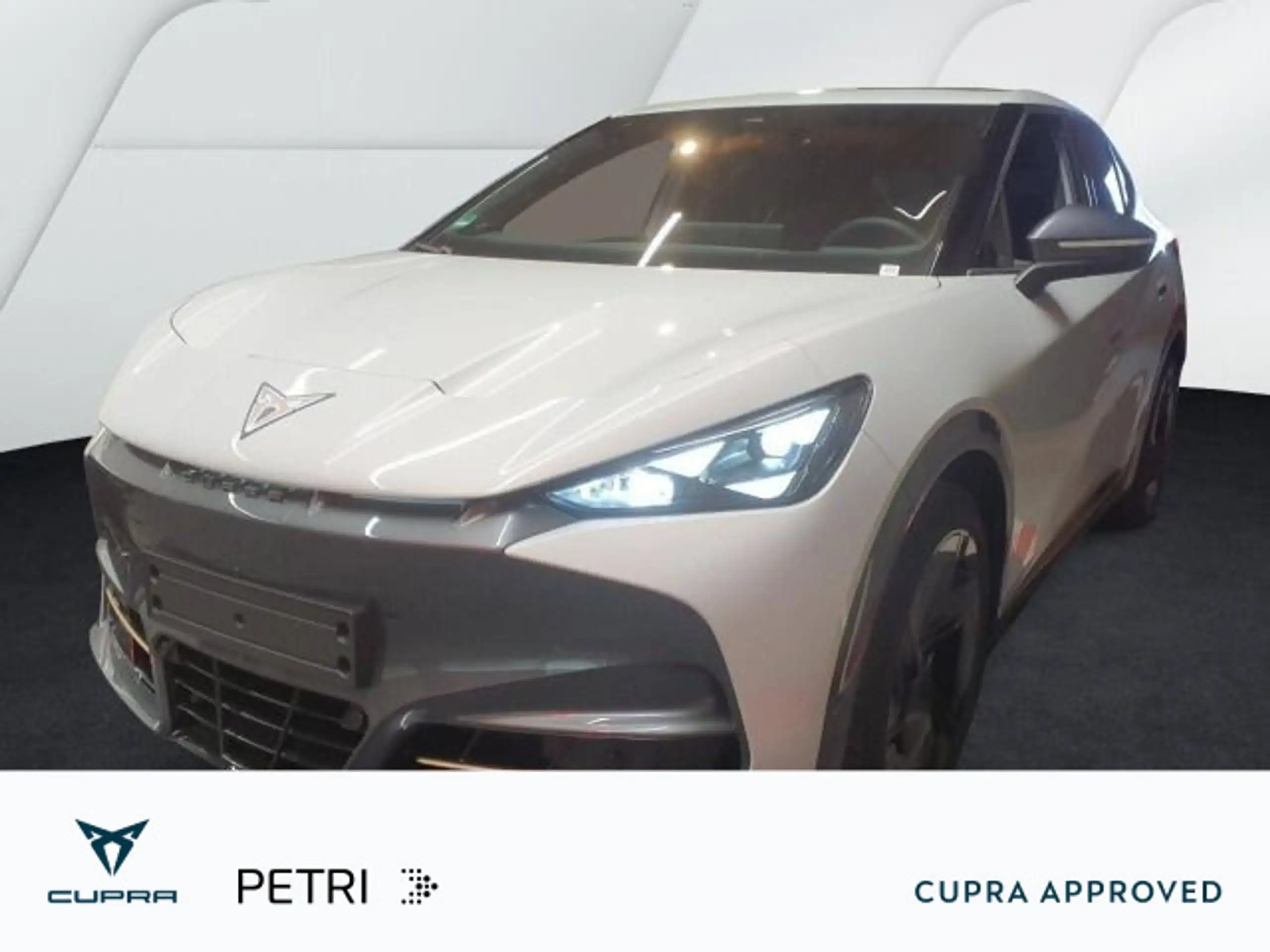 CUPRA Tavascan 2024