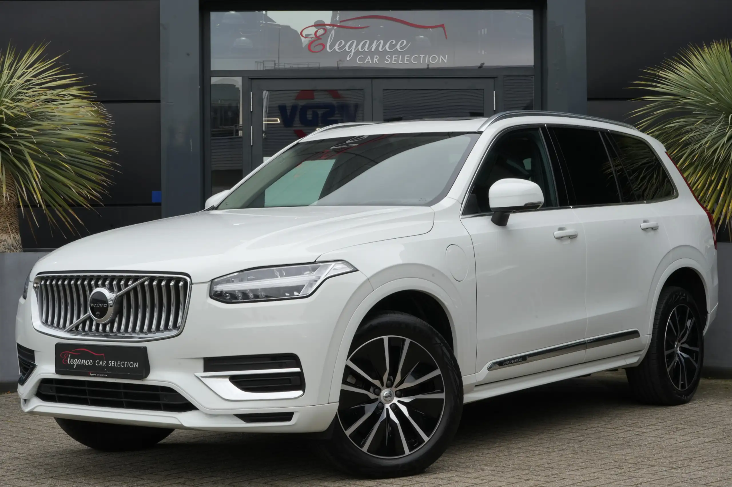 Volvo - XC90