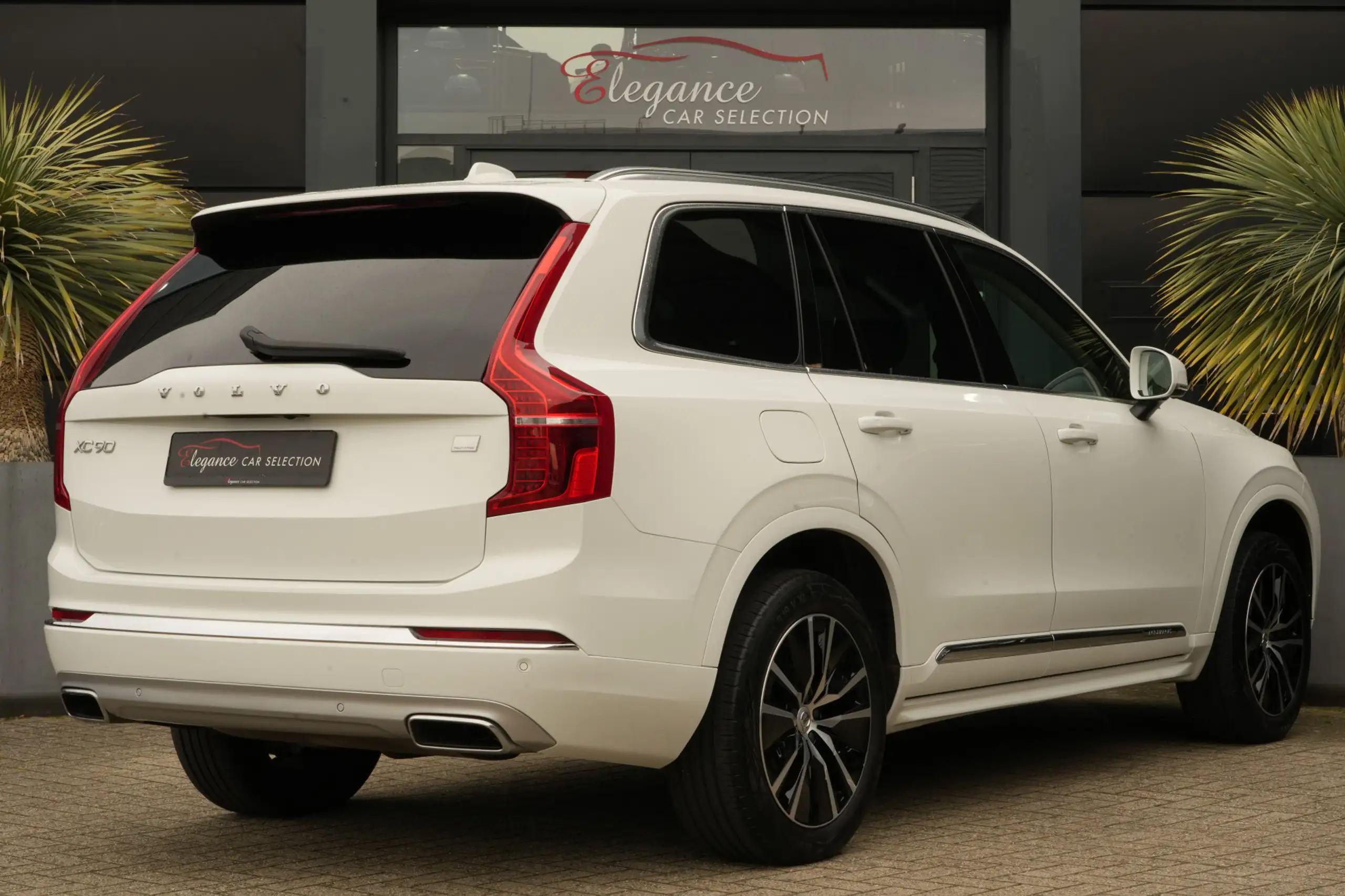 Volvo - XC90