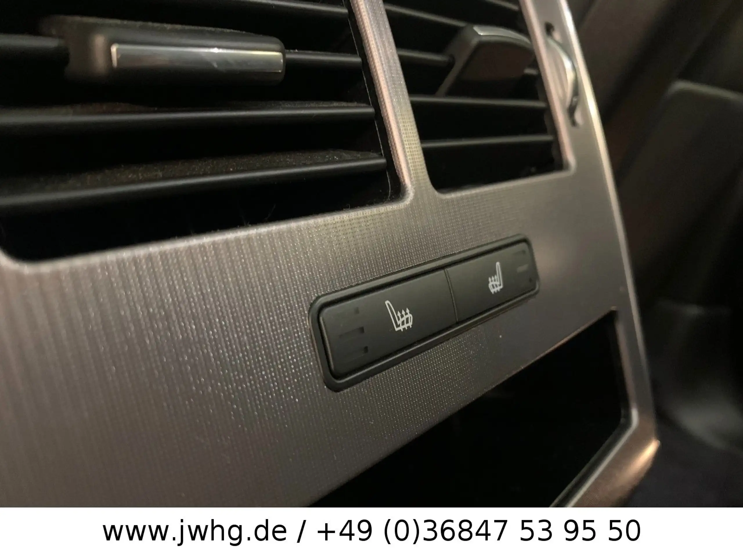 Land Rover - Range Rover Sport