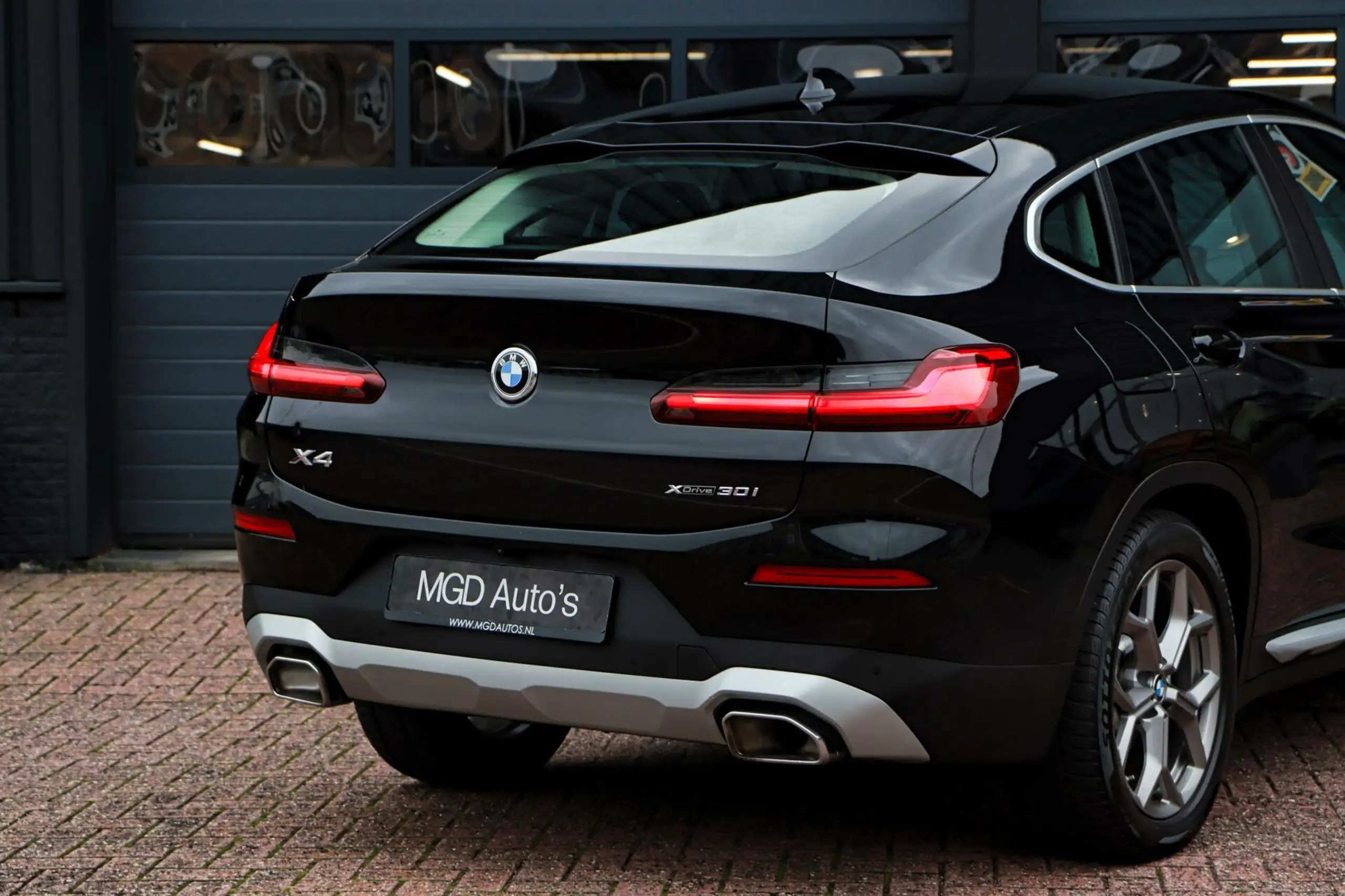 BMW - X4