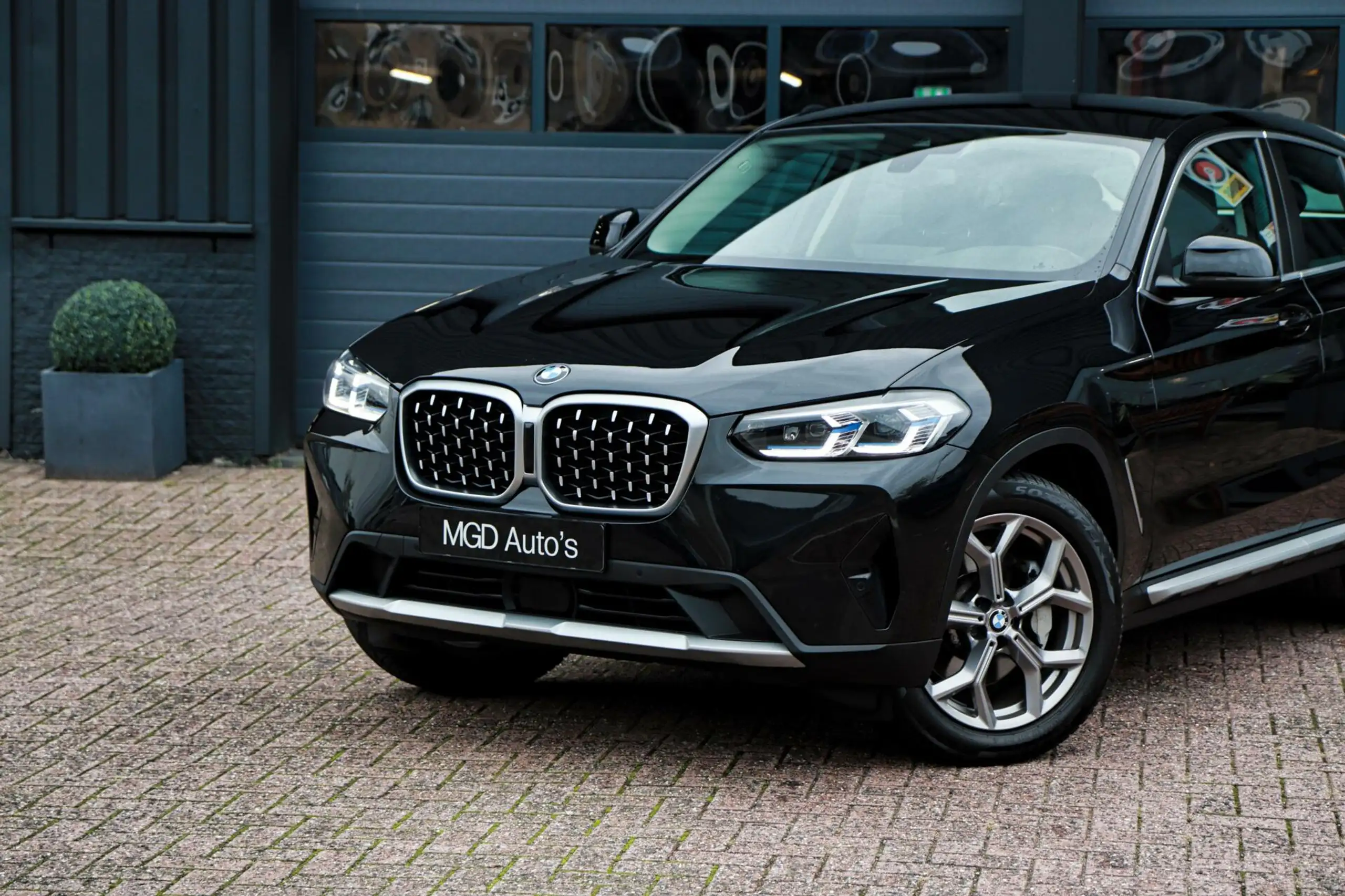 BMW - X4